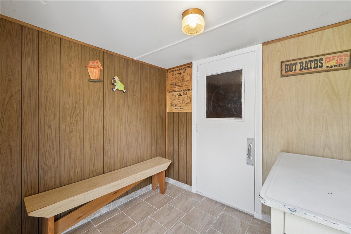 12 Cascade Avenue Property Photo 23