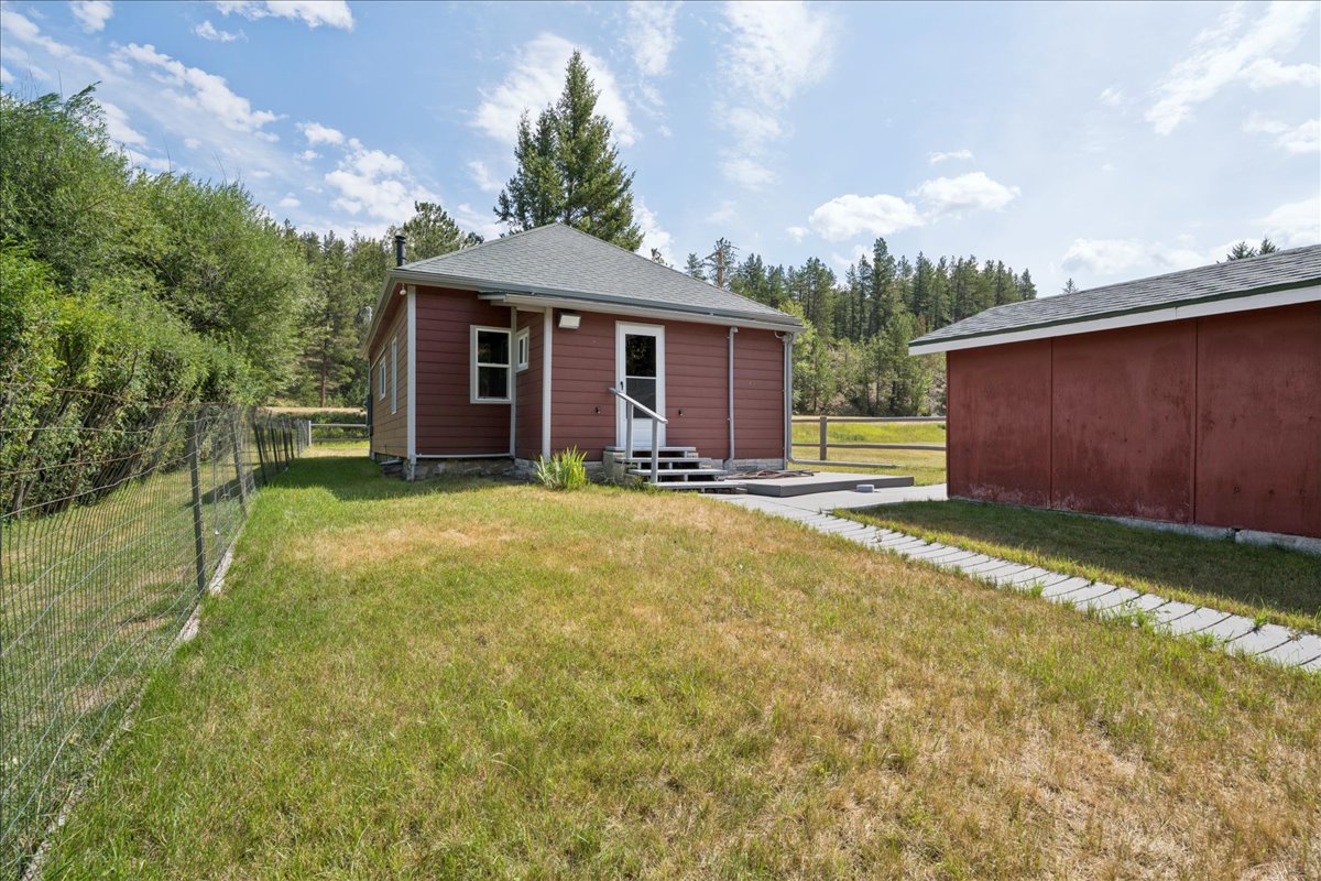 12 Cascade Avenue Property Photo 25