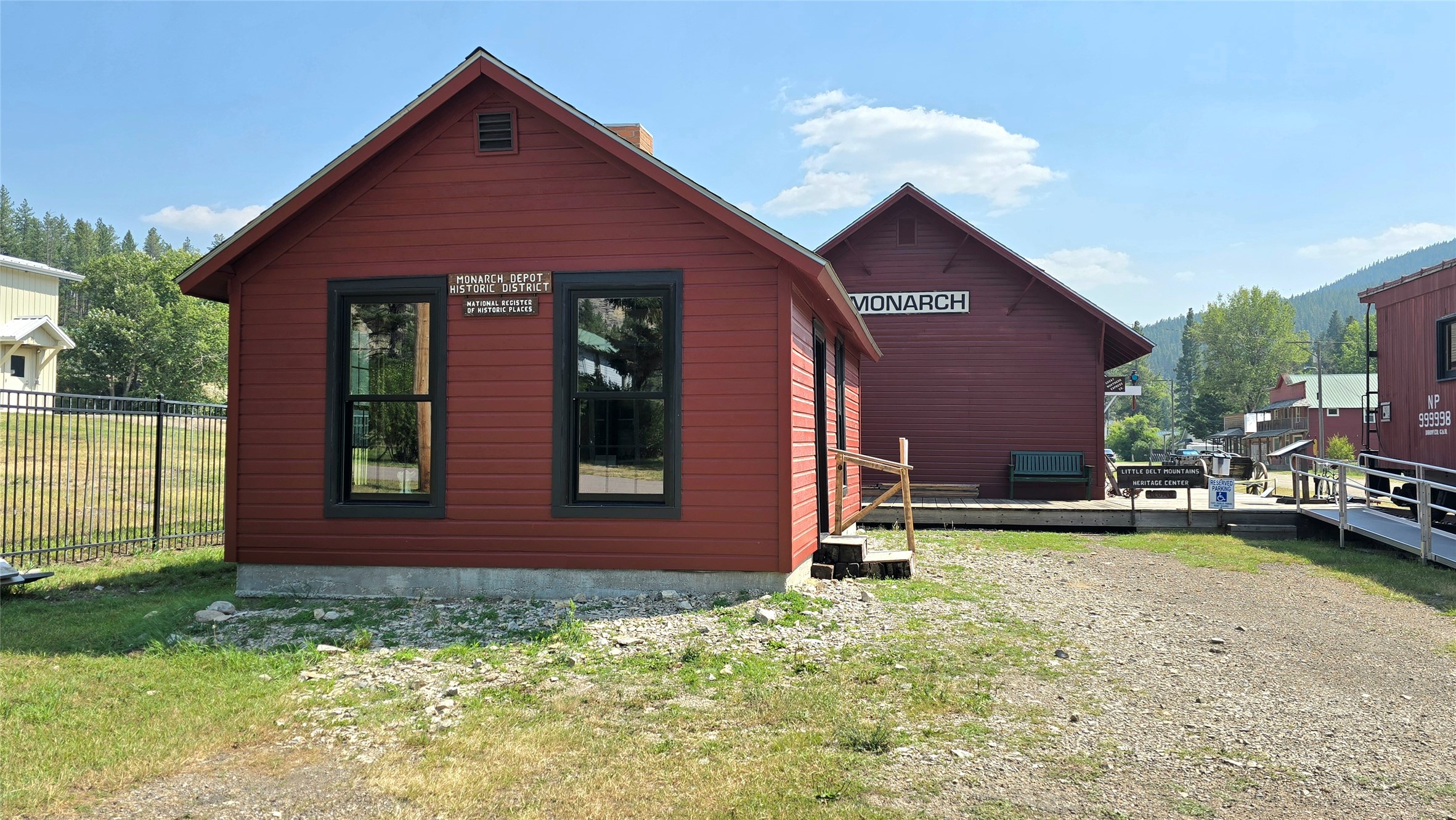 12 Cascade Avenue Property Photo 35