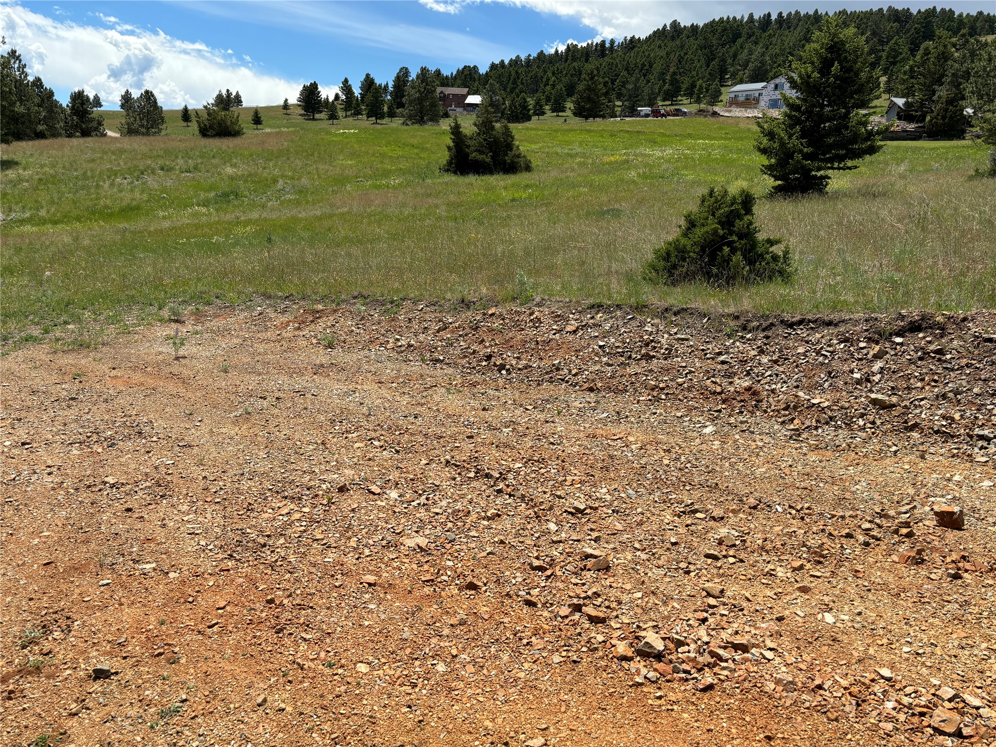 16 Mule Trail Road Property Photo 6