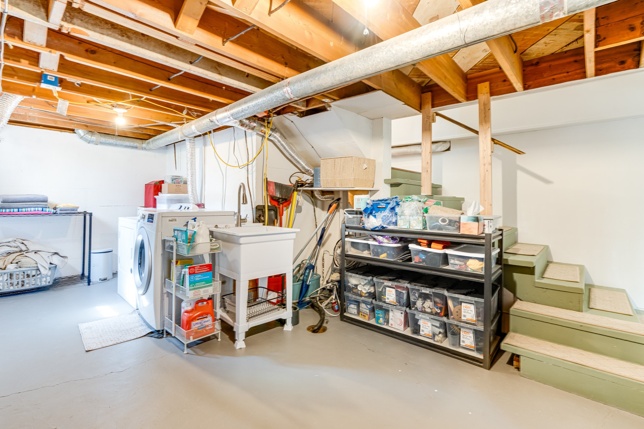 240 8th Avenue W Property Photo 47