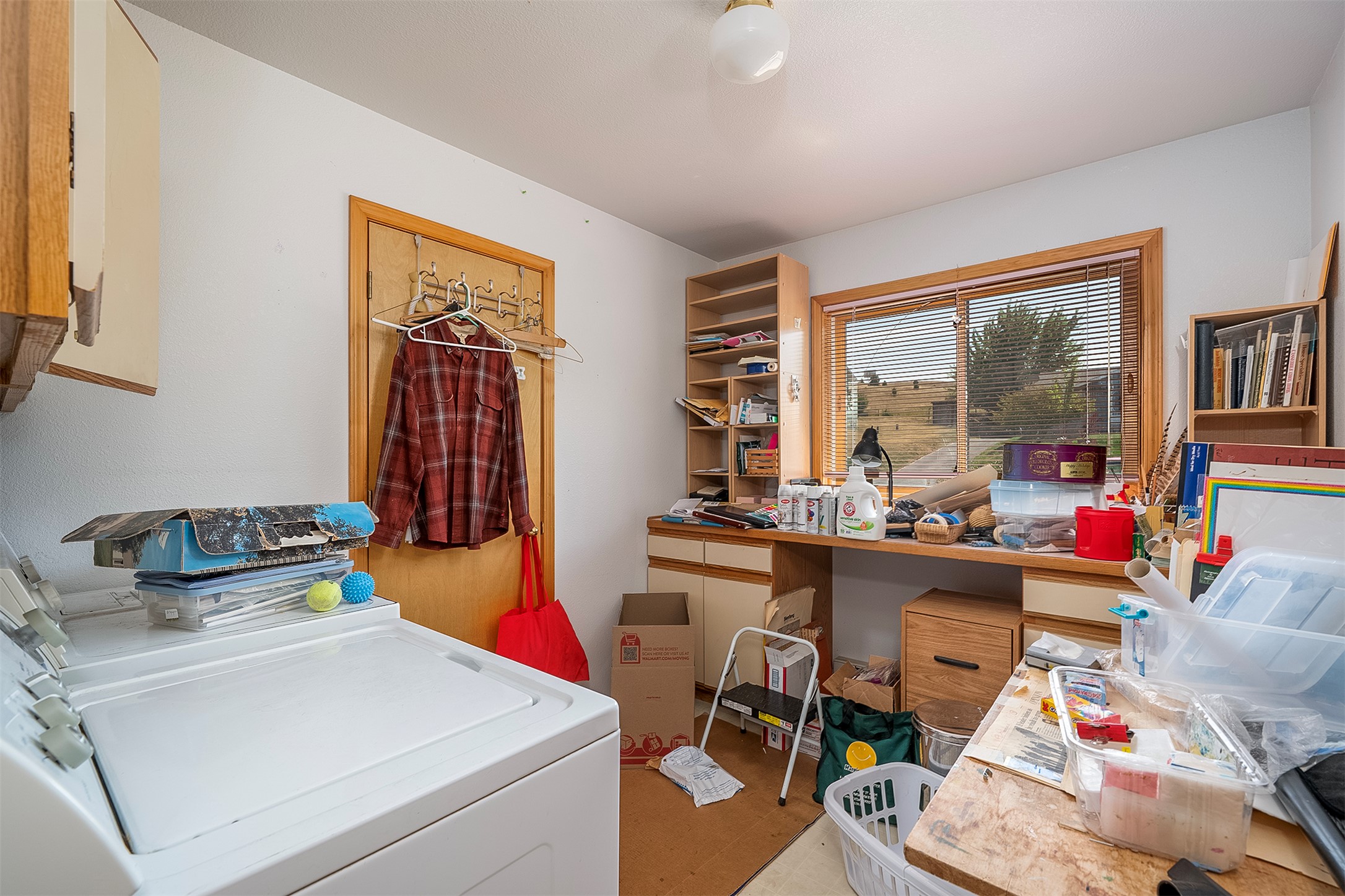 308 22nd Avenue W Property Photo 19