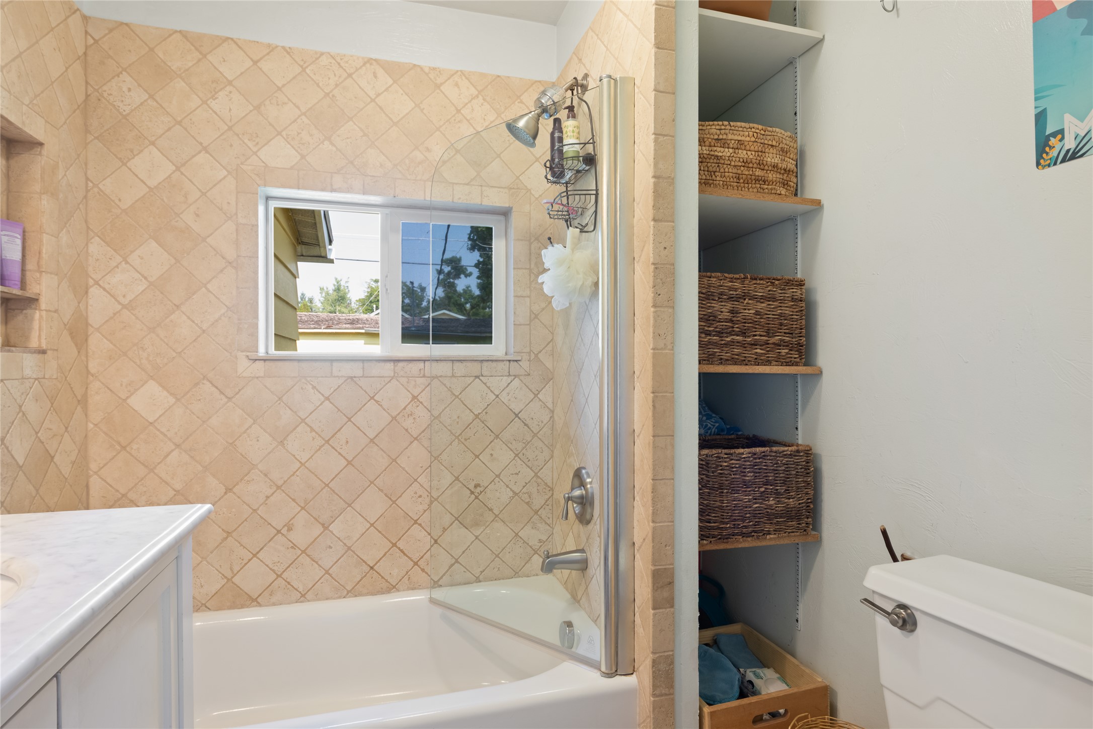 509 Brooks Street Property Photo 14