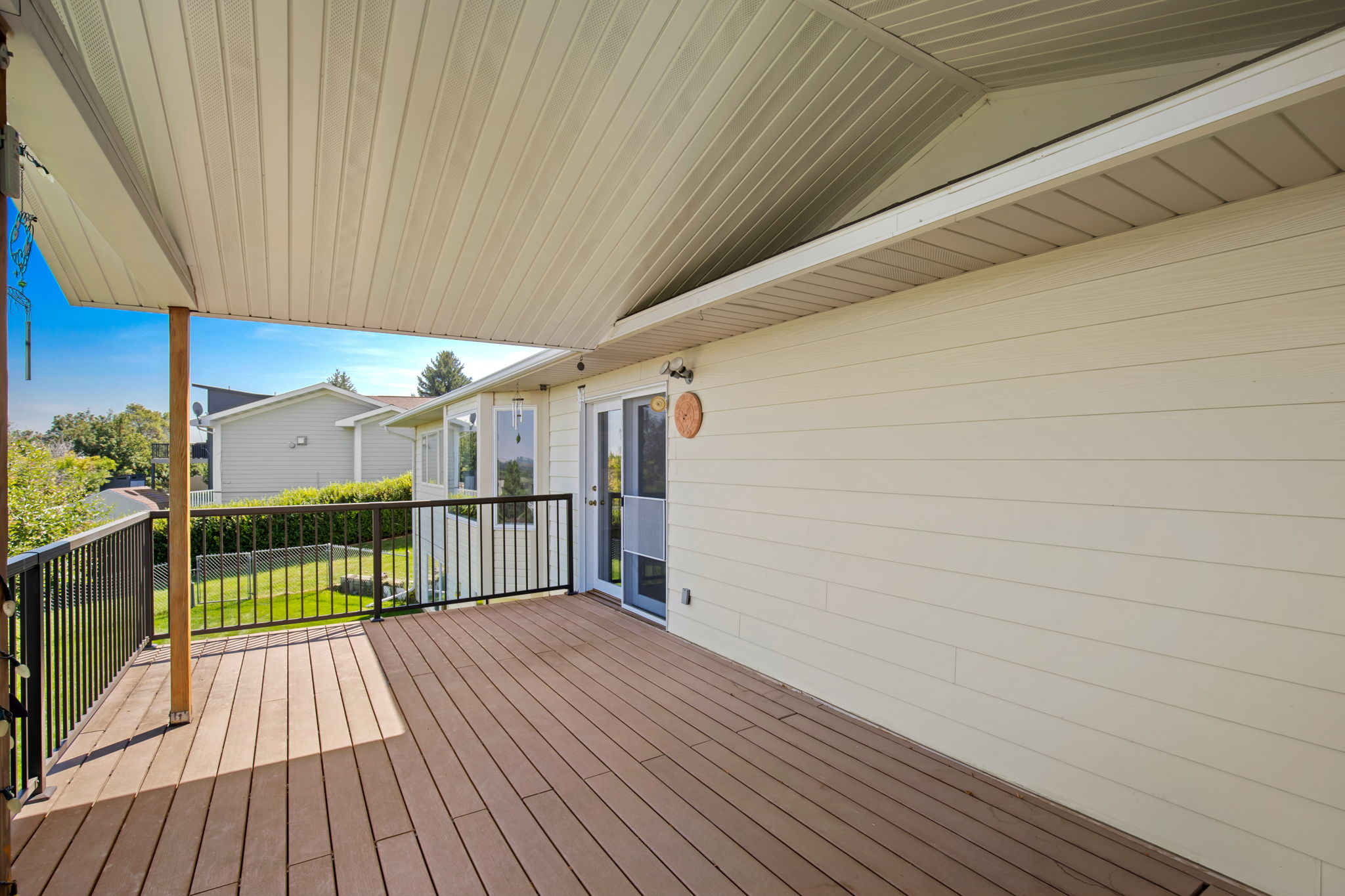 2729 Greenbriar Drive Property Photo 12