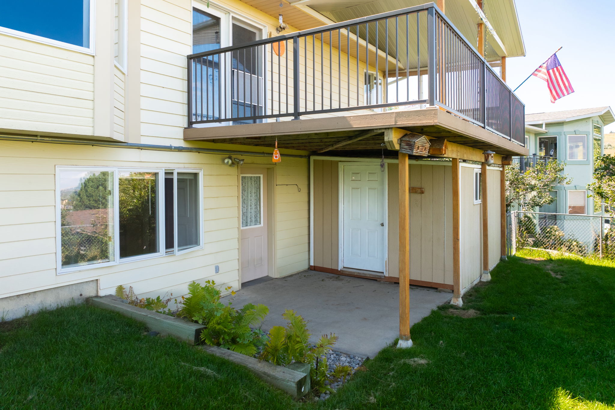 2729 Greenbriar Drive Property Photo 15