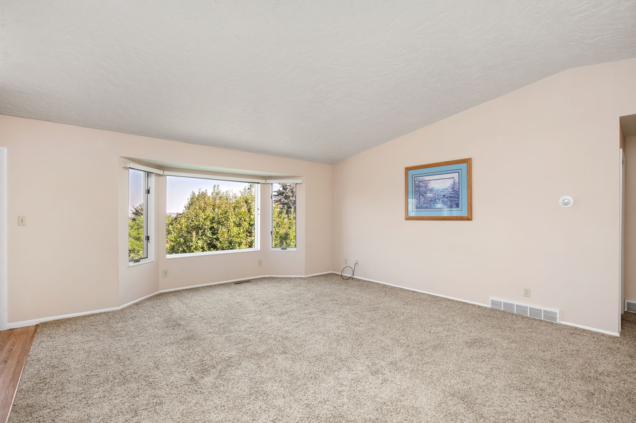 2729 Greenbriar Drive Property Photo 20