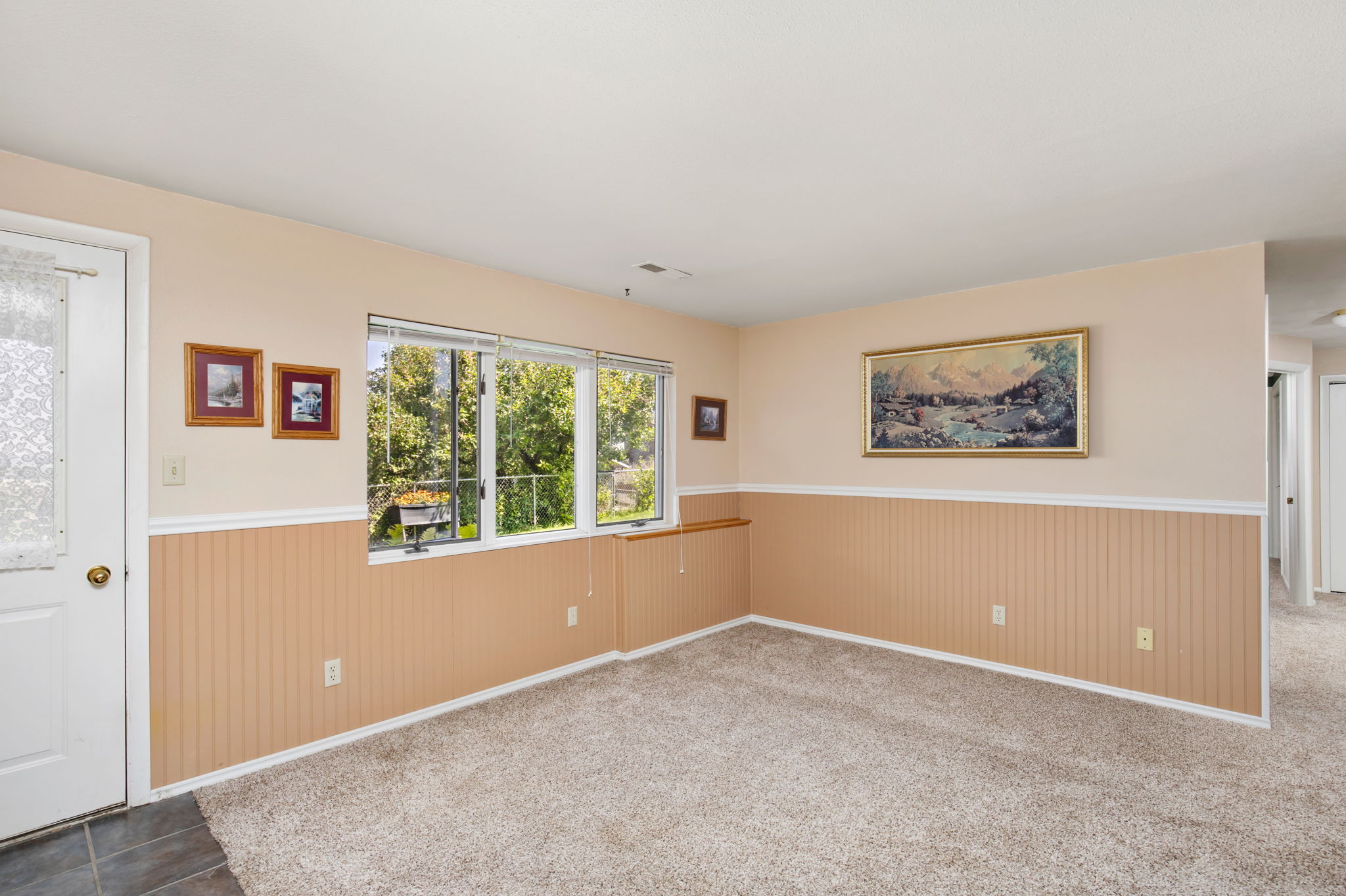 2729 Greenbriar Drive Property Photo 40