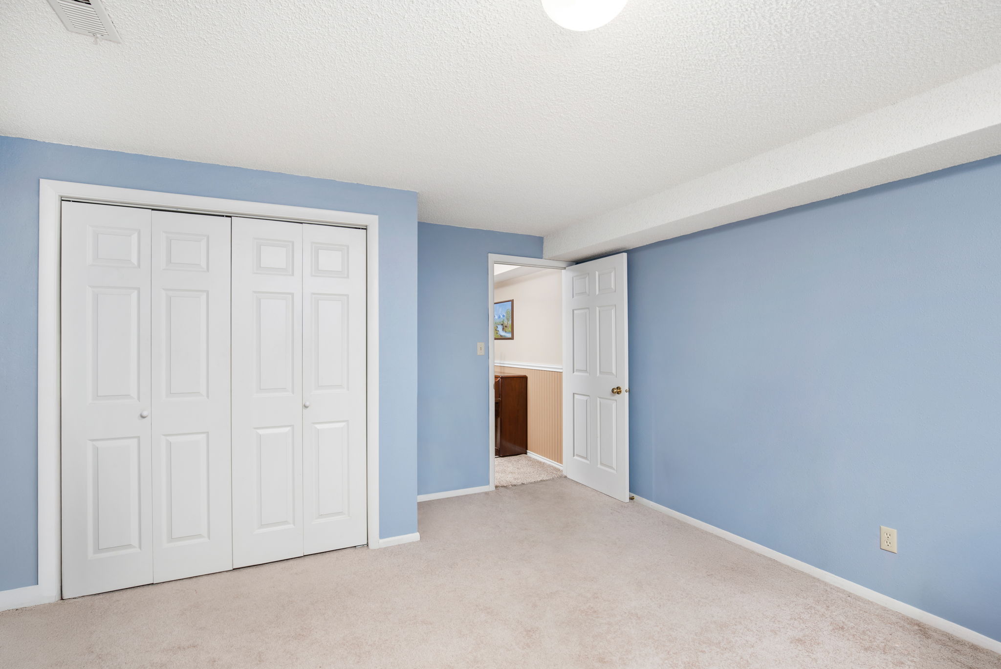 2729 Greenbriar Drive Property Photo 48