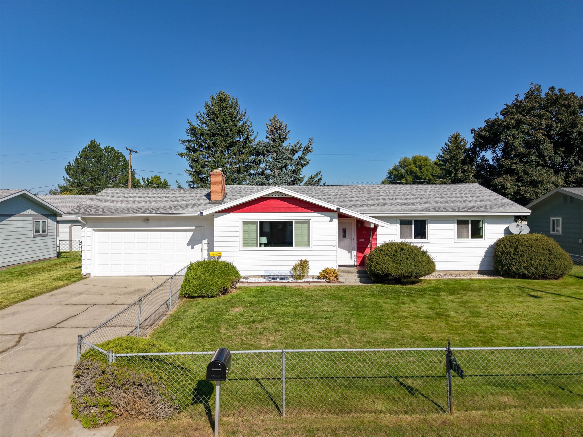 122 Tahoe Drive Property Photo 1