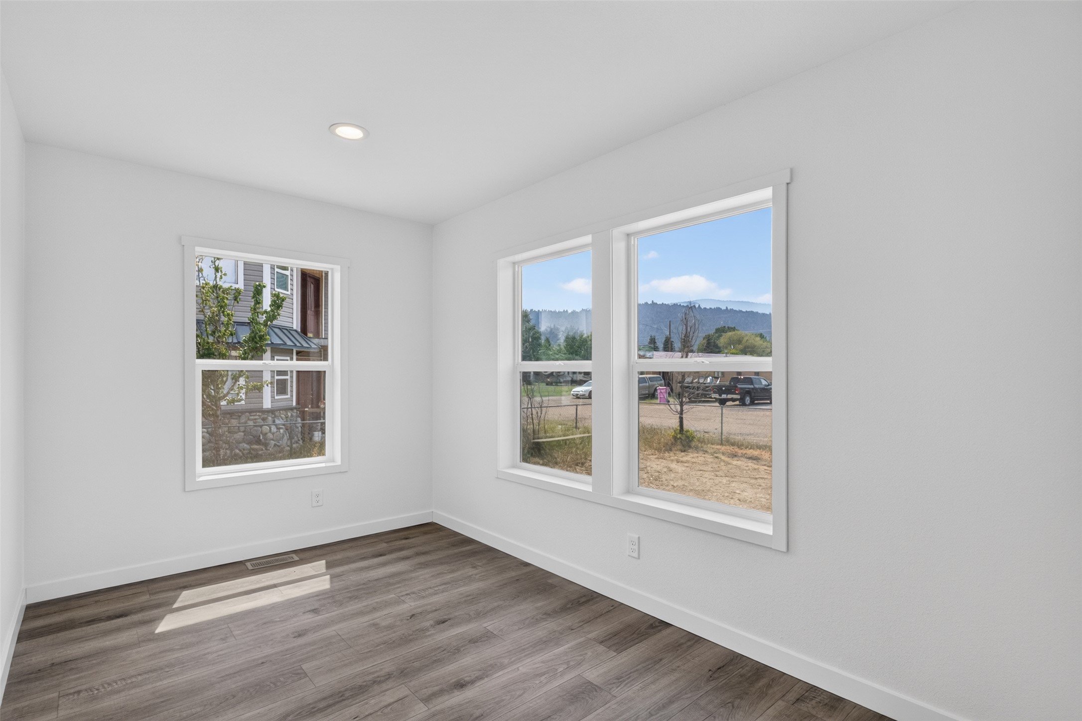 306 S Cook Street Property Photo 5
