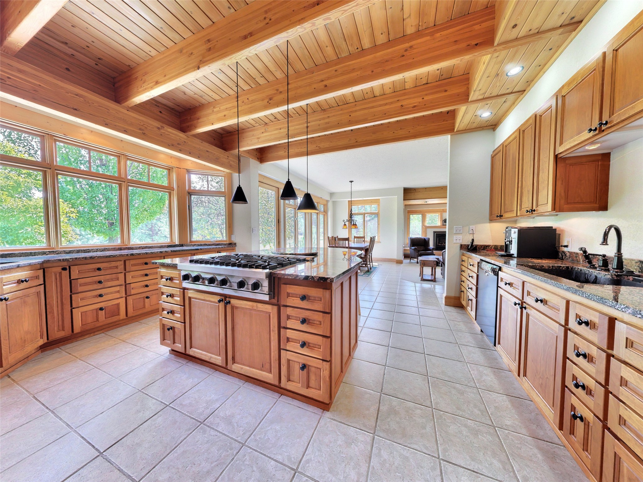2 Ridge Lane Property Photo 22