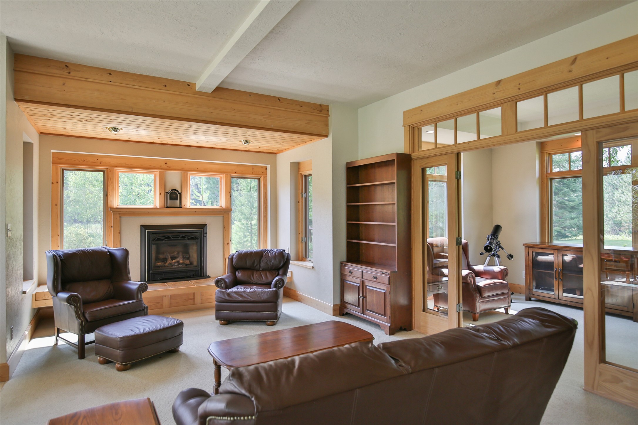 2 Ridge Lane Property Photo 28