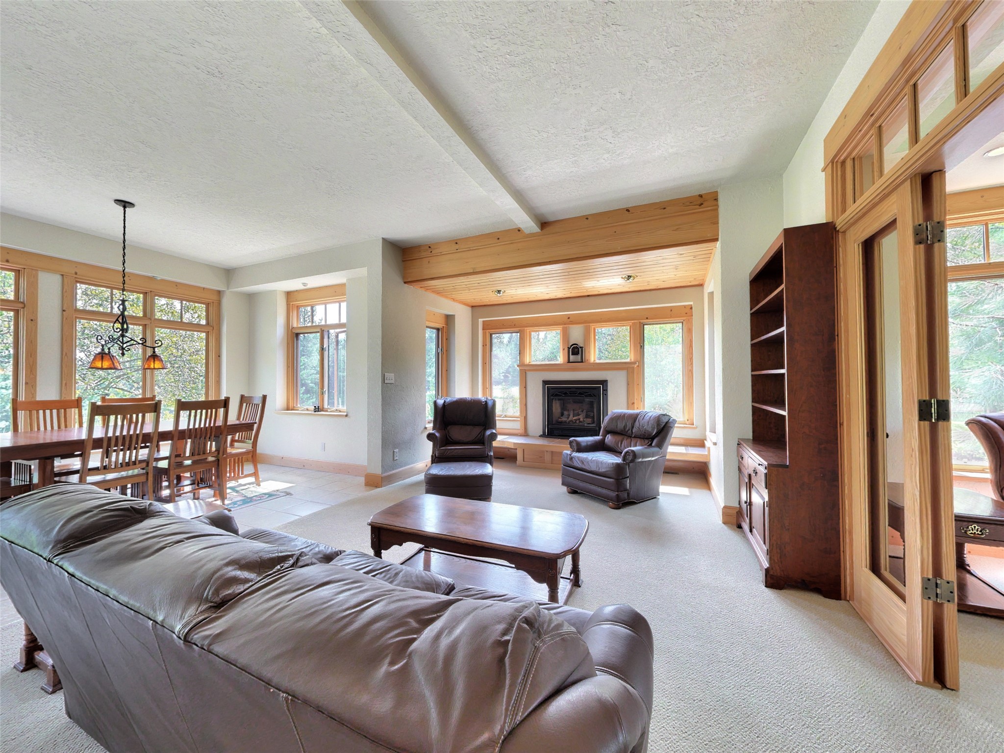 2 Ridge Lane Property Photo 33