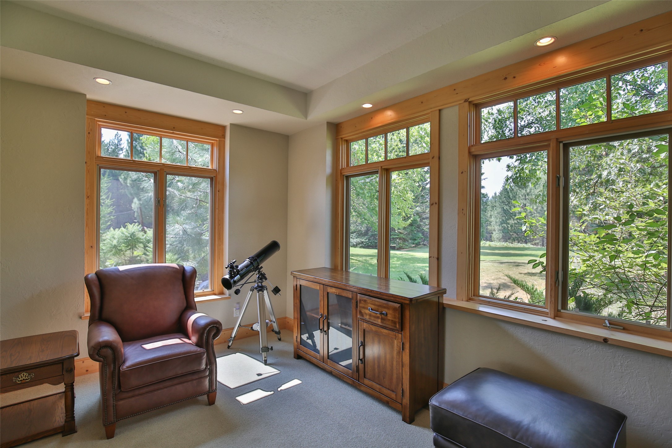 2 Ridge Lane Property Photo 34