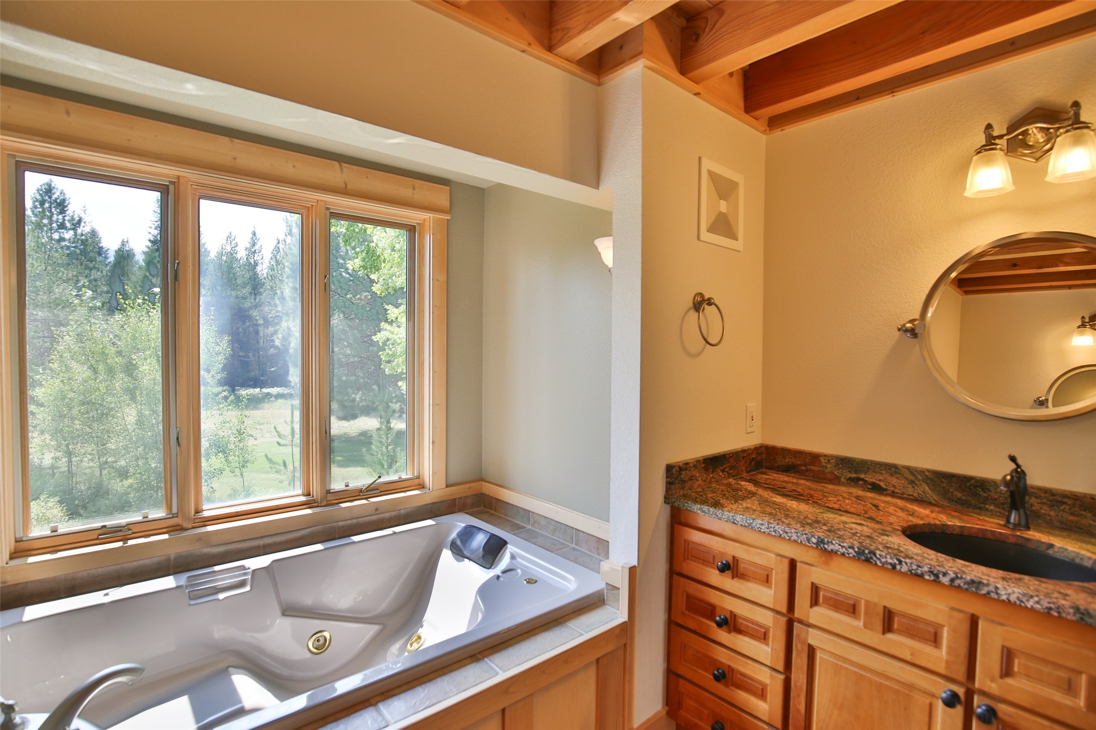 2 Ridge Lane Property Photo 49