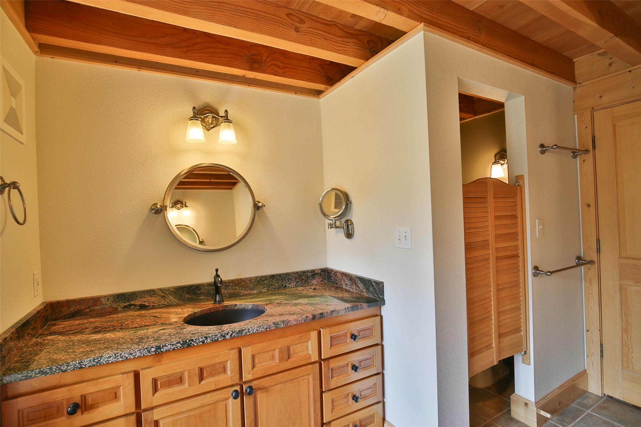 2 Ridge Lane Property Photo 52