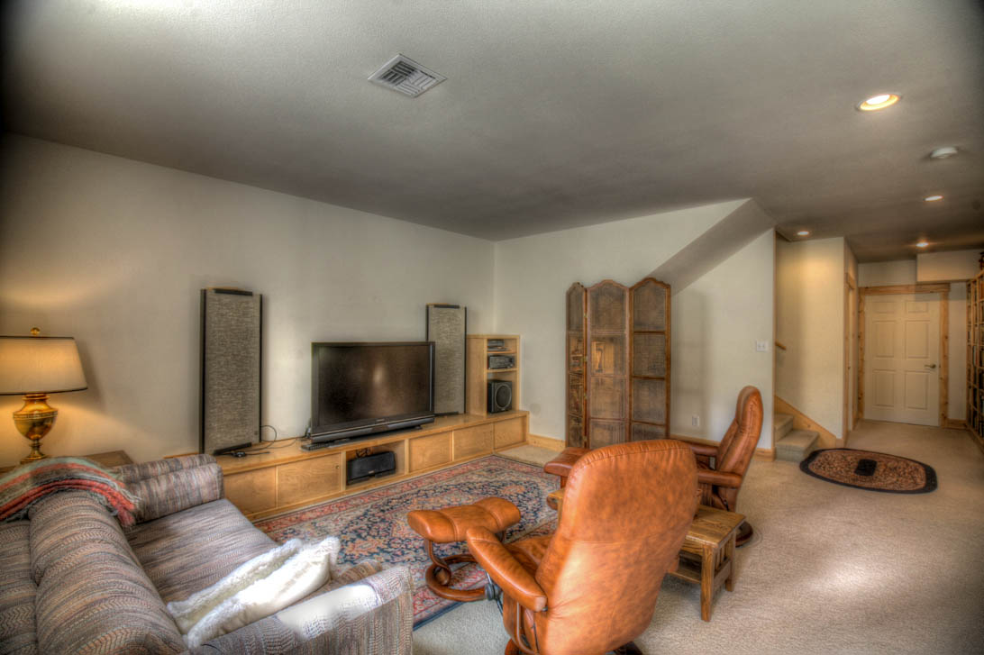 2 Ridge Lane Property Photo 63