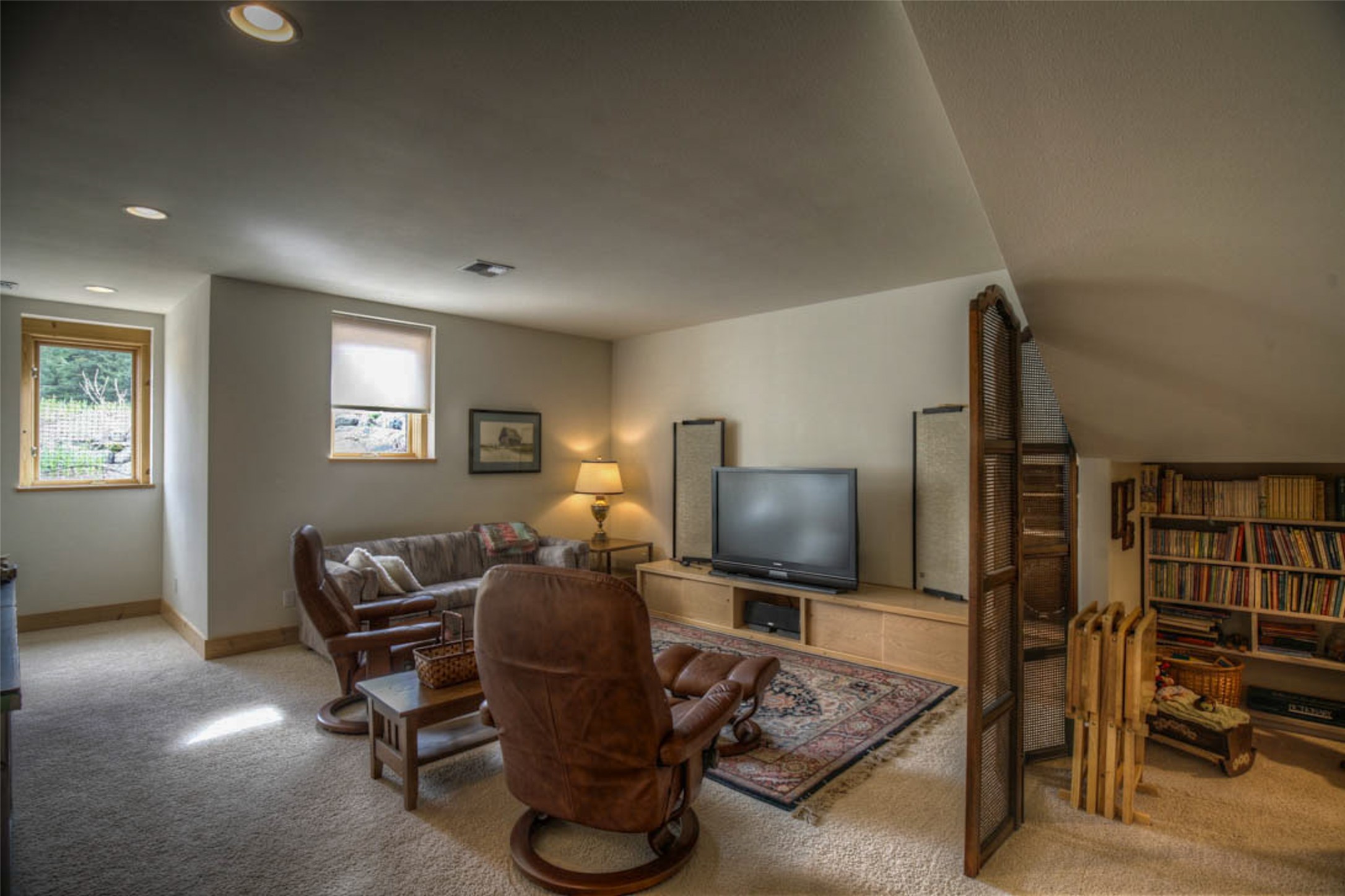 2 Ridge Lane Property Photo 64