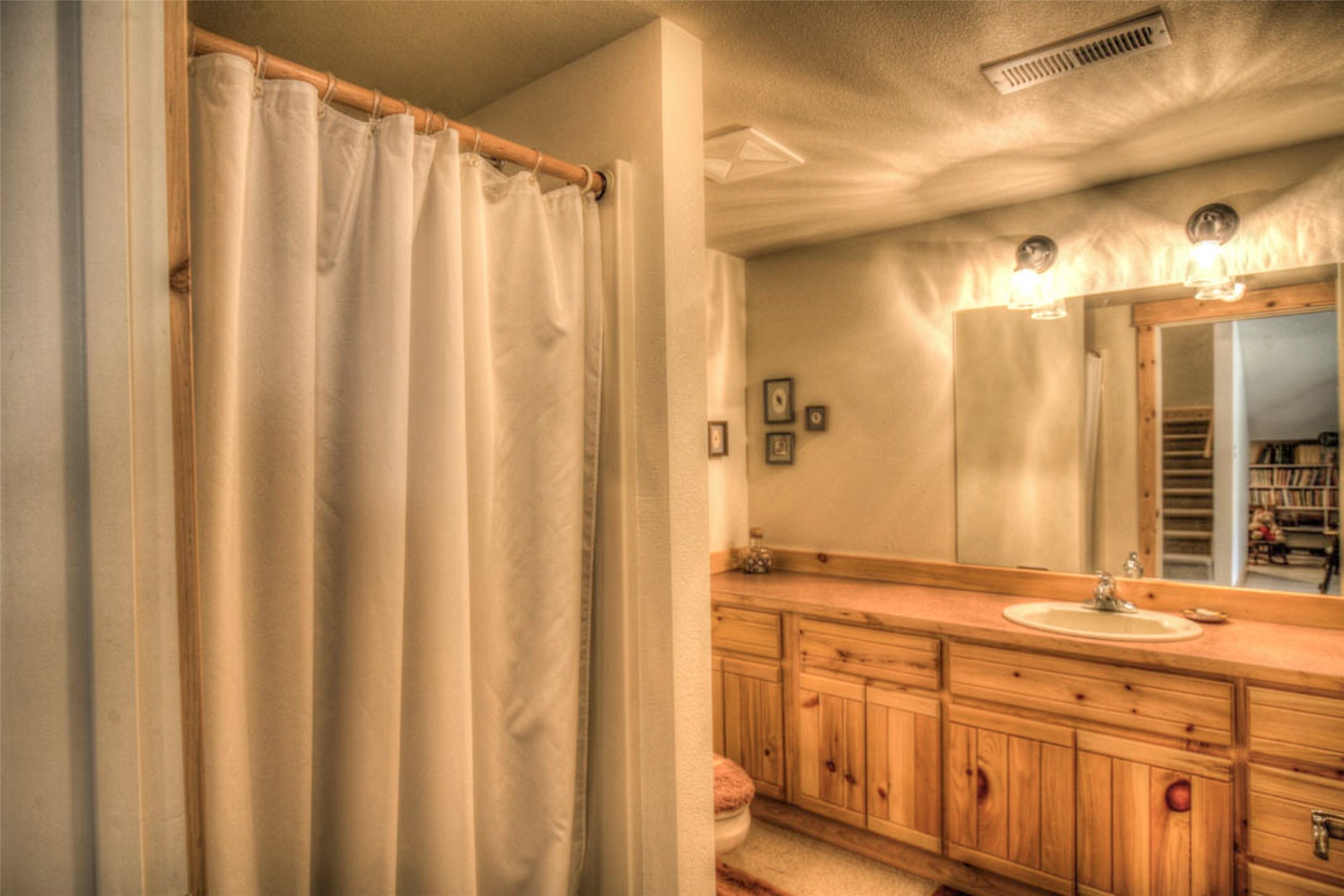 2 Ridge Lane Property Photo 65