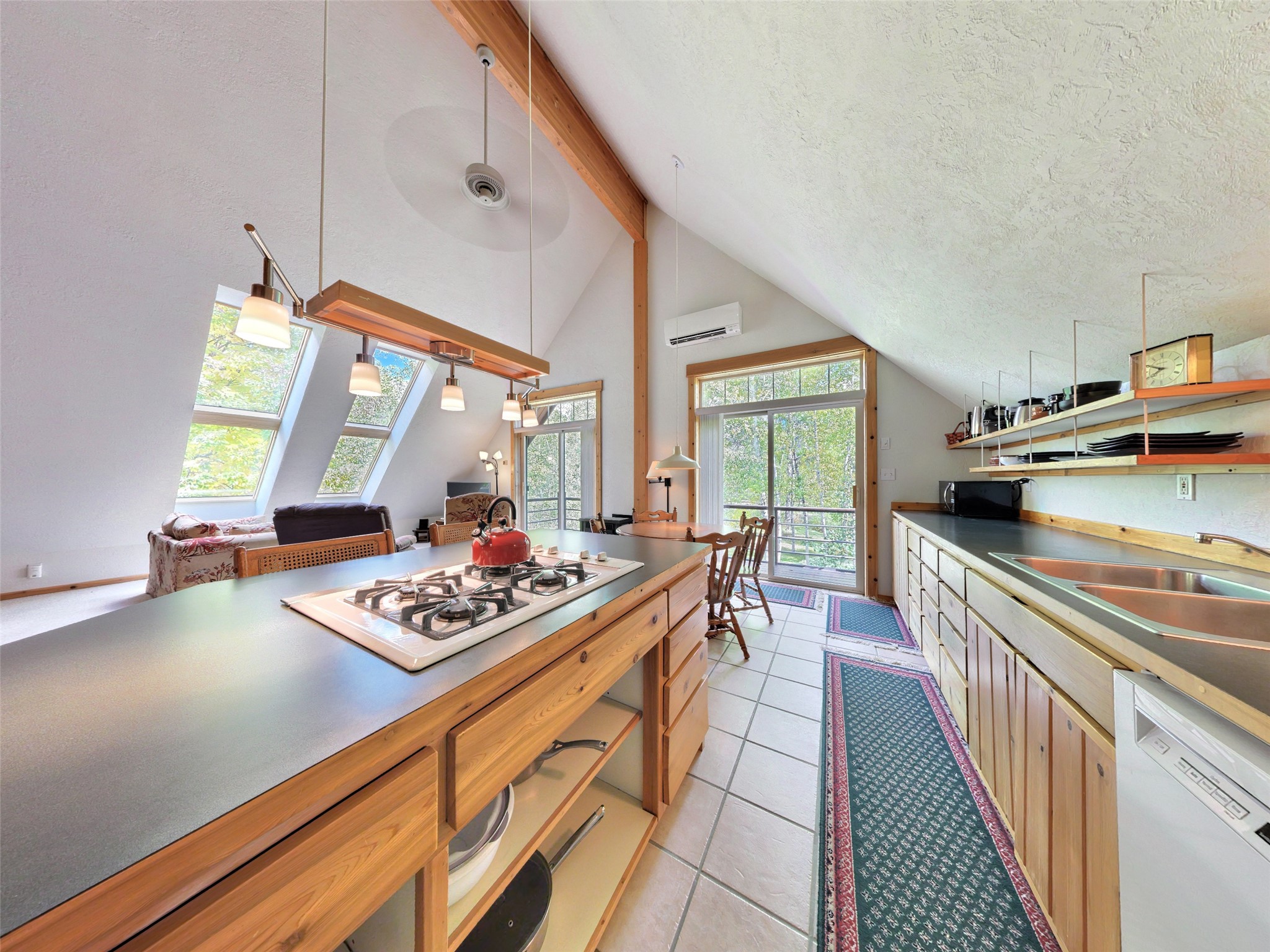2 Ridge Lane Property Photo 73