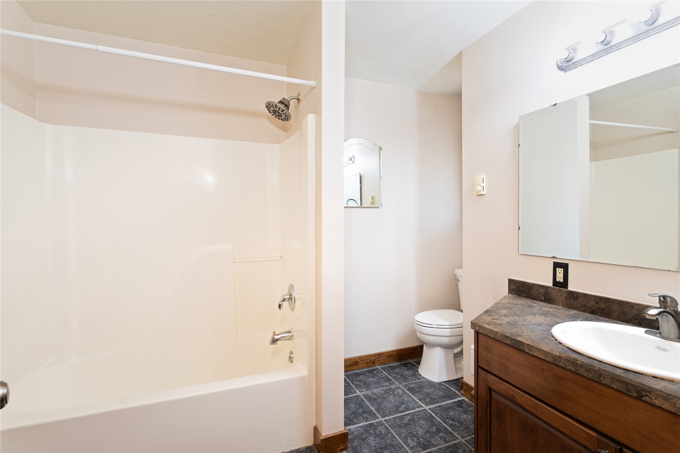 41187 Tower Road Property Photo 10