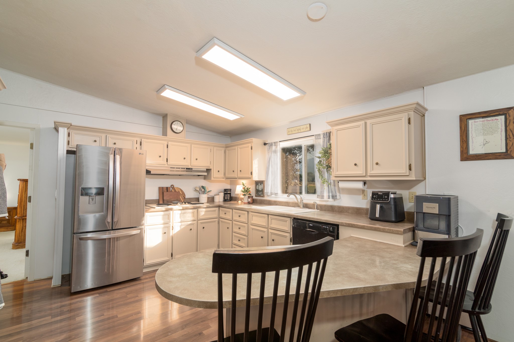 11919 Mullan Road Property Photo 15