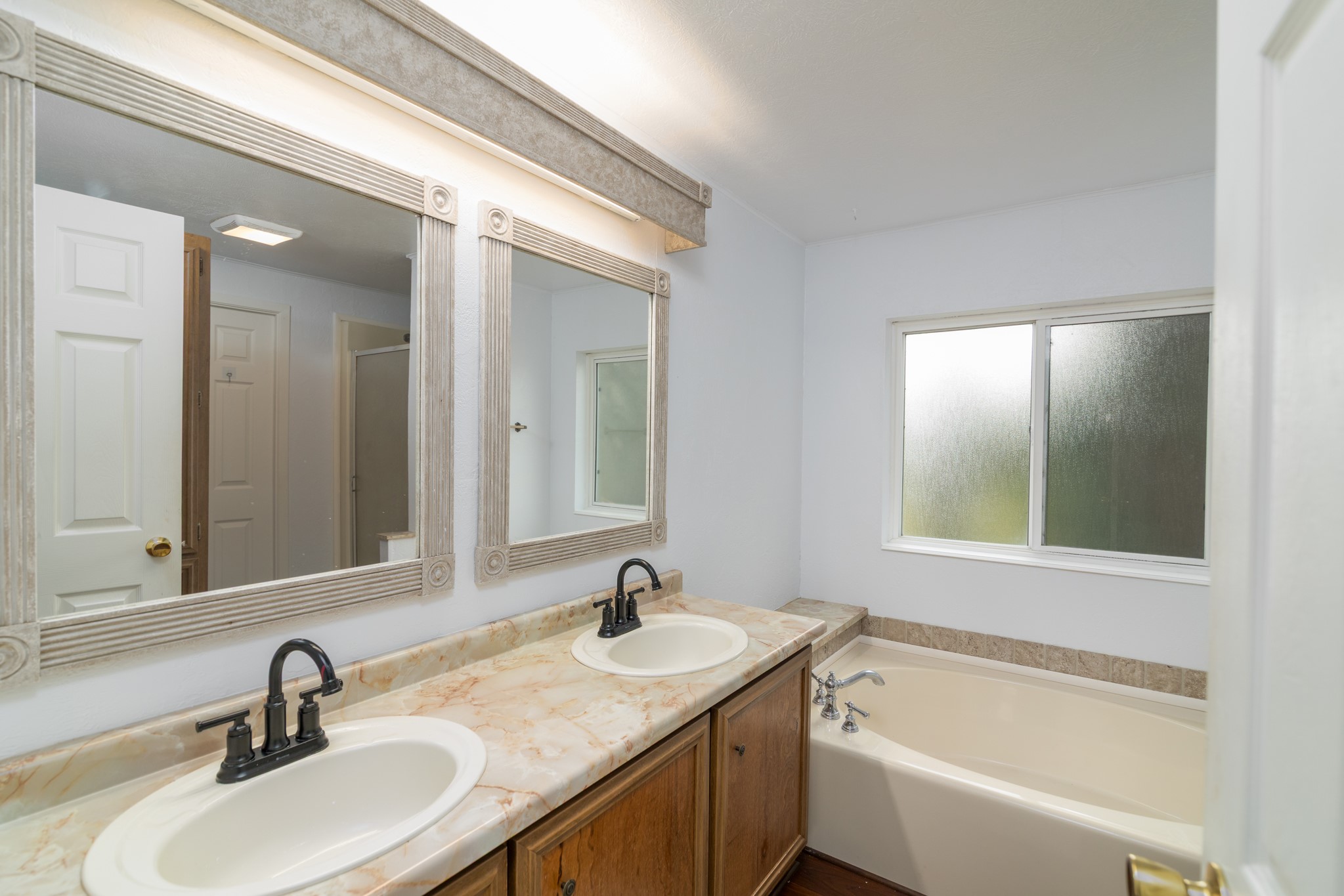 11919 Mullan Road Property Photo 26