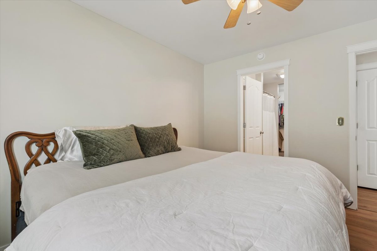252 Empire Loop Property Photo 8