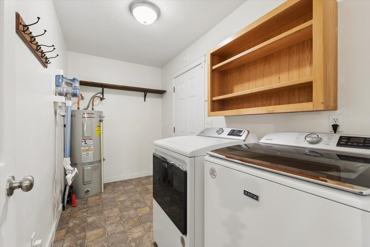 252 Empire Loop Property Photo 25