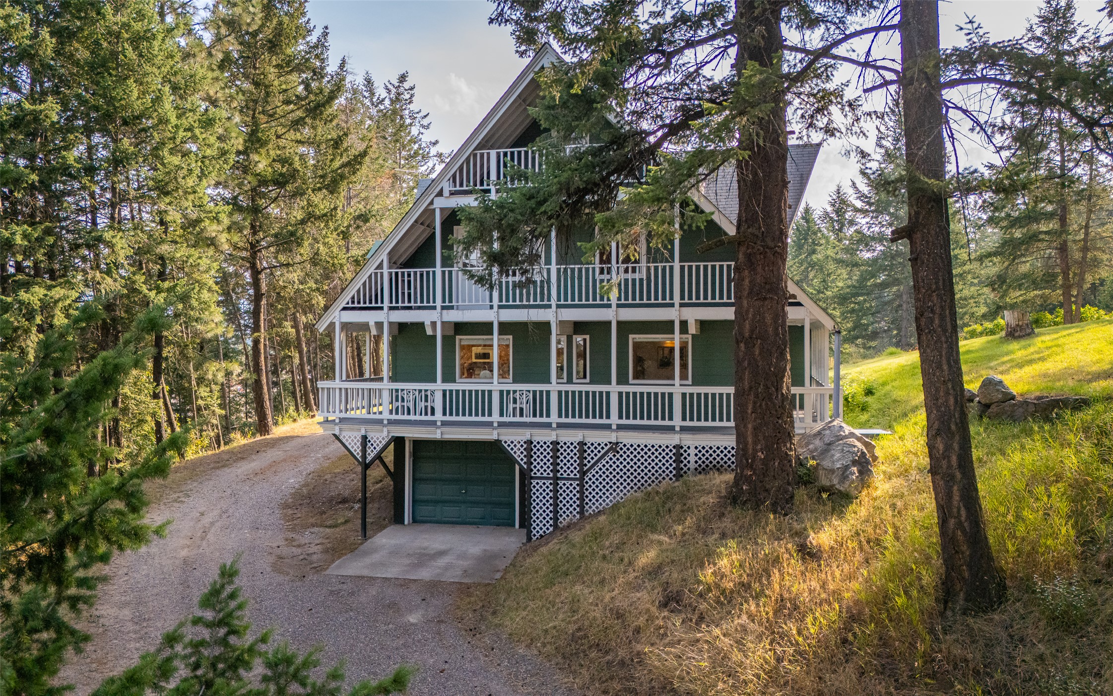 2790 Mt Highway 82 Property Photo 2