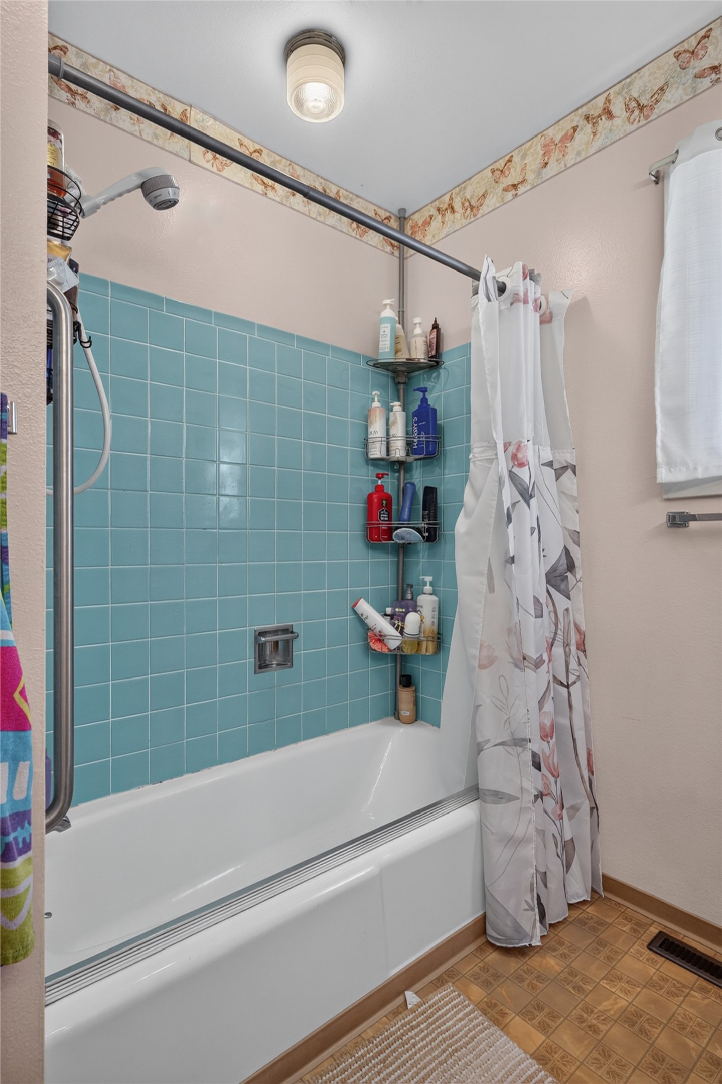723 Cherry Avenue Property Photo 11