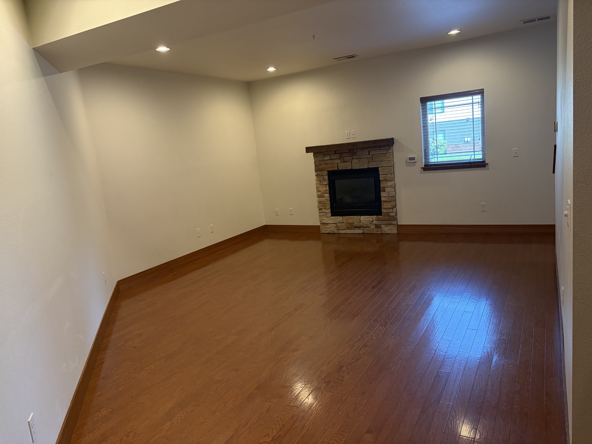 502 Silverleaf Drive Property Photo 5