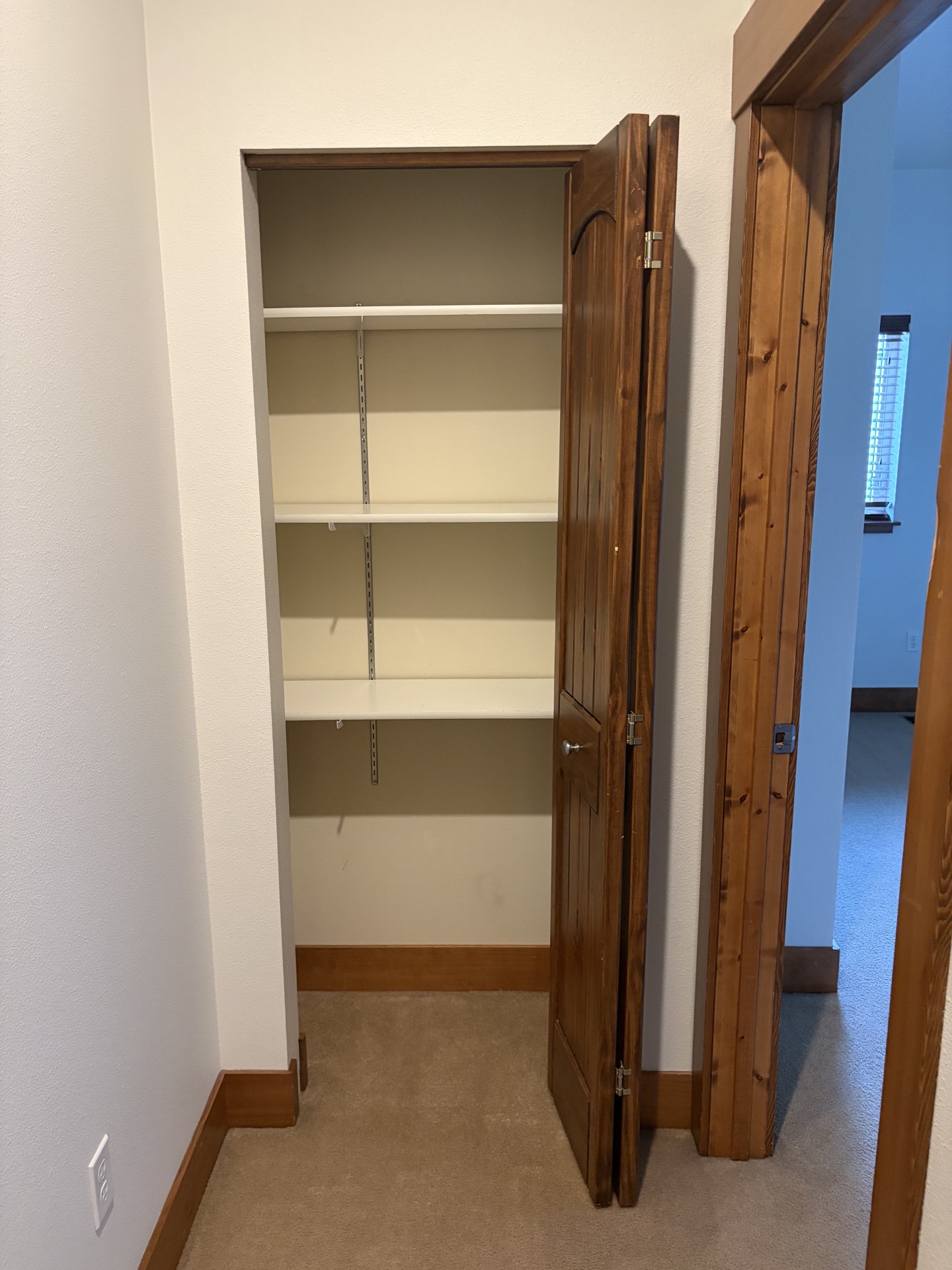 502 Silverleaf Drive Property Photo 17