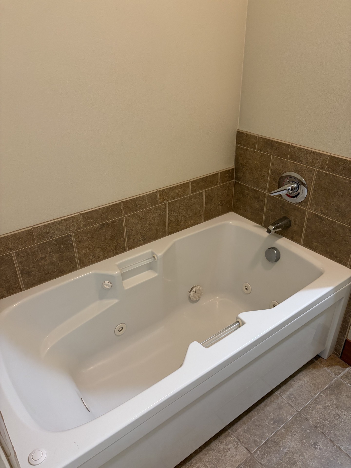 502 Silverleaf Drive Property Photo 18