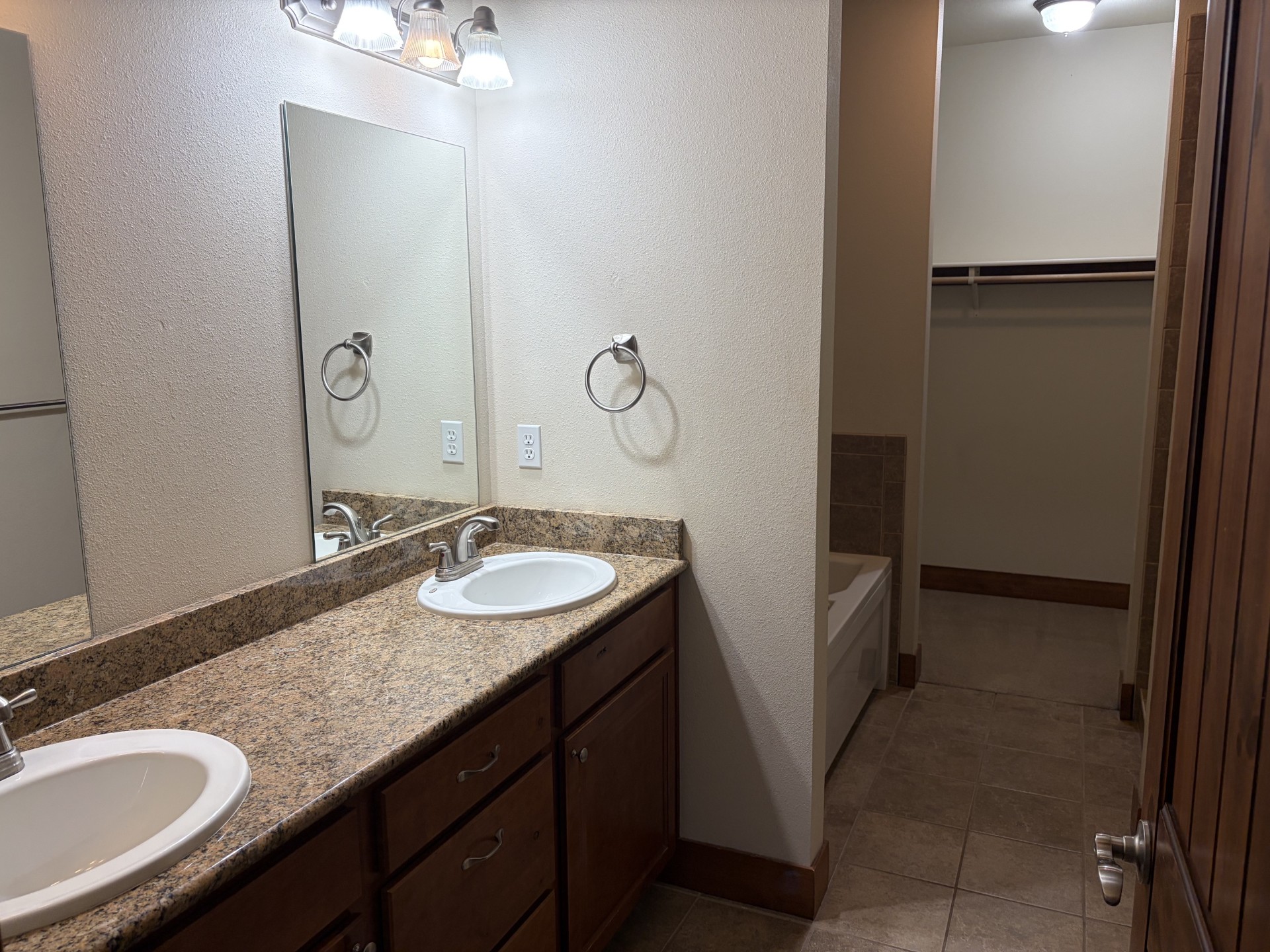 502 Silverleaf Drive Property Photo 19