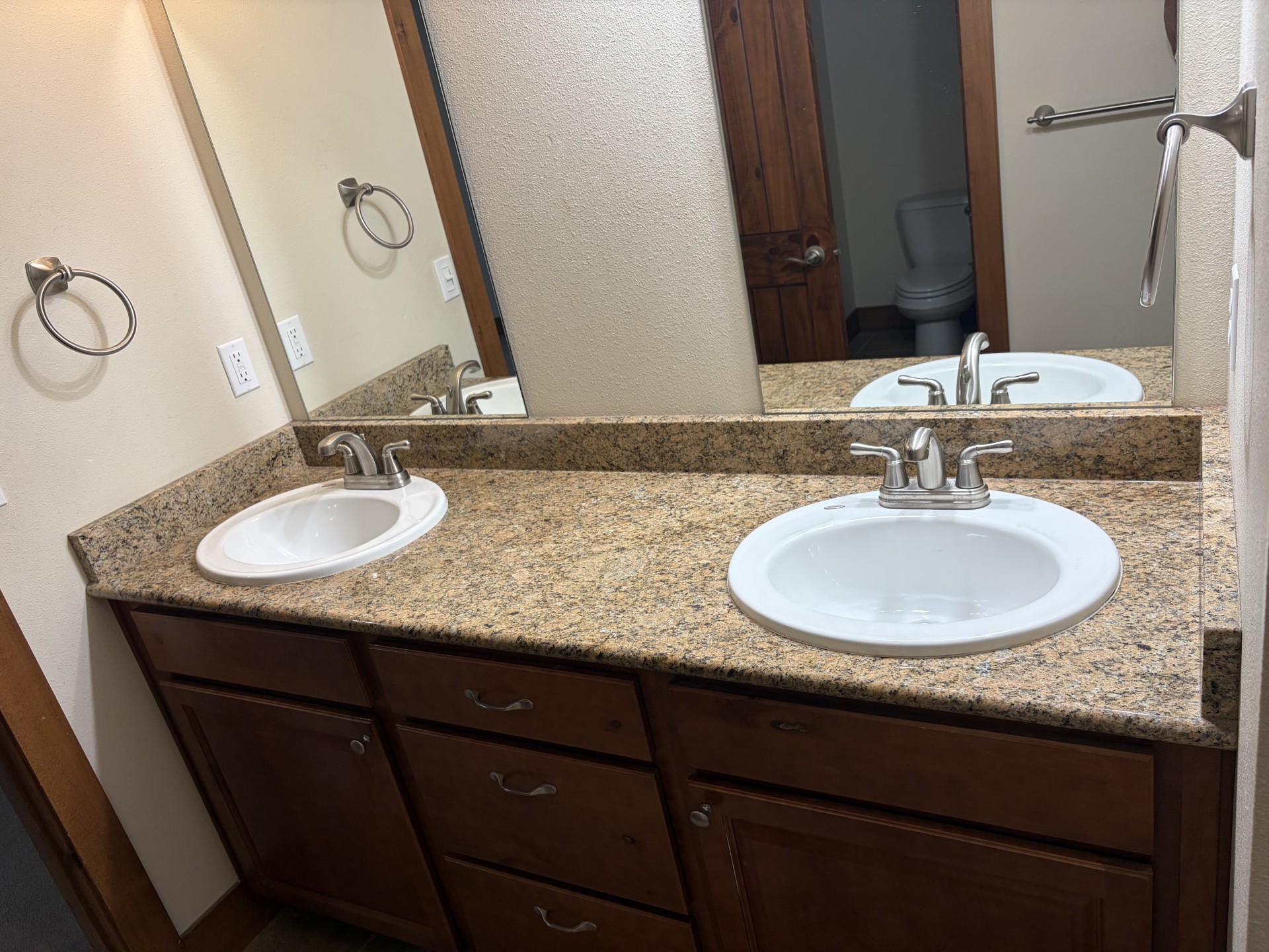 502 Silverleaf Drive Property Photo 21