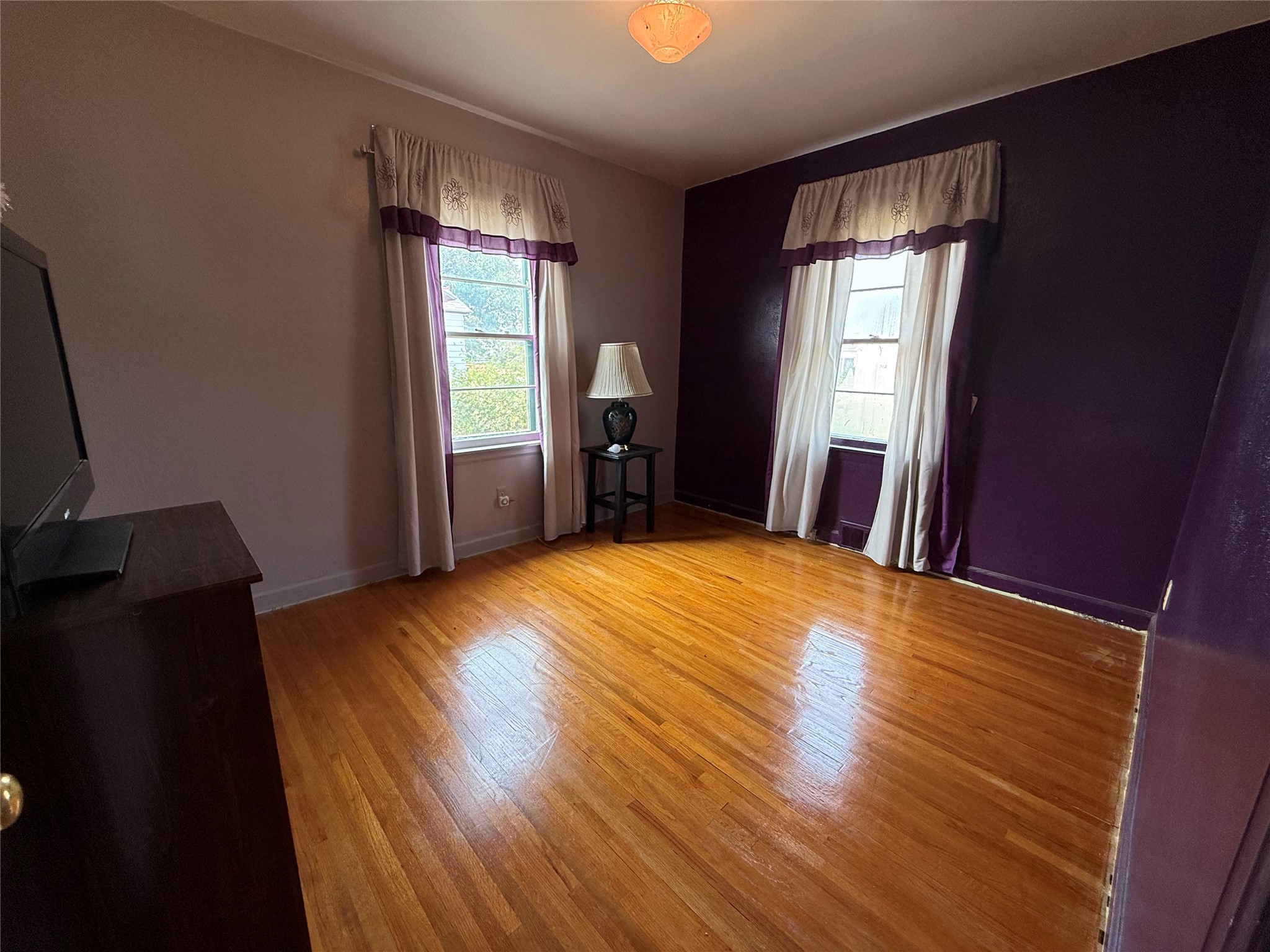305 4th Avenue Se Property Photo 6