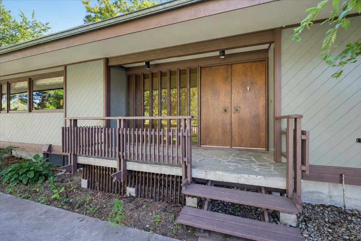 3324 14th Avenue S Property Photo 5