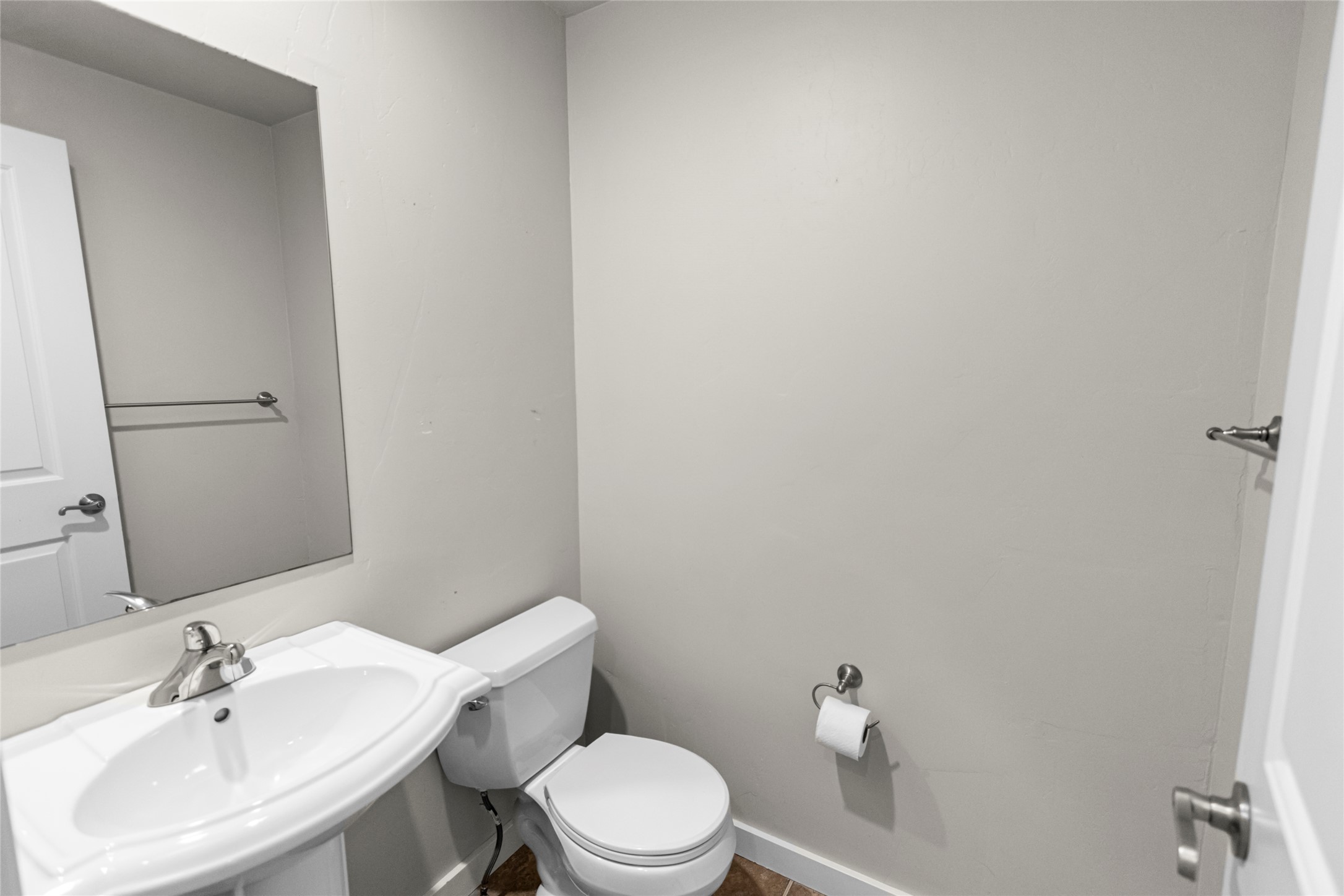 6300 Locarno Drive C Property Photo 13