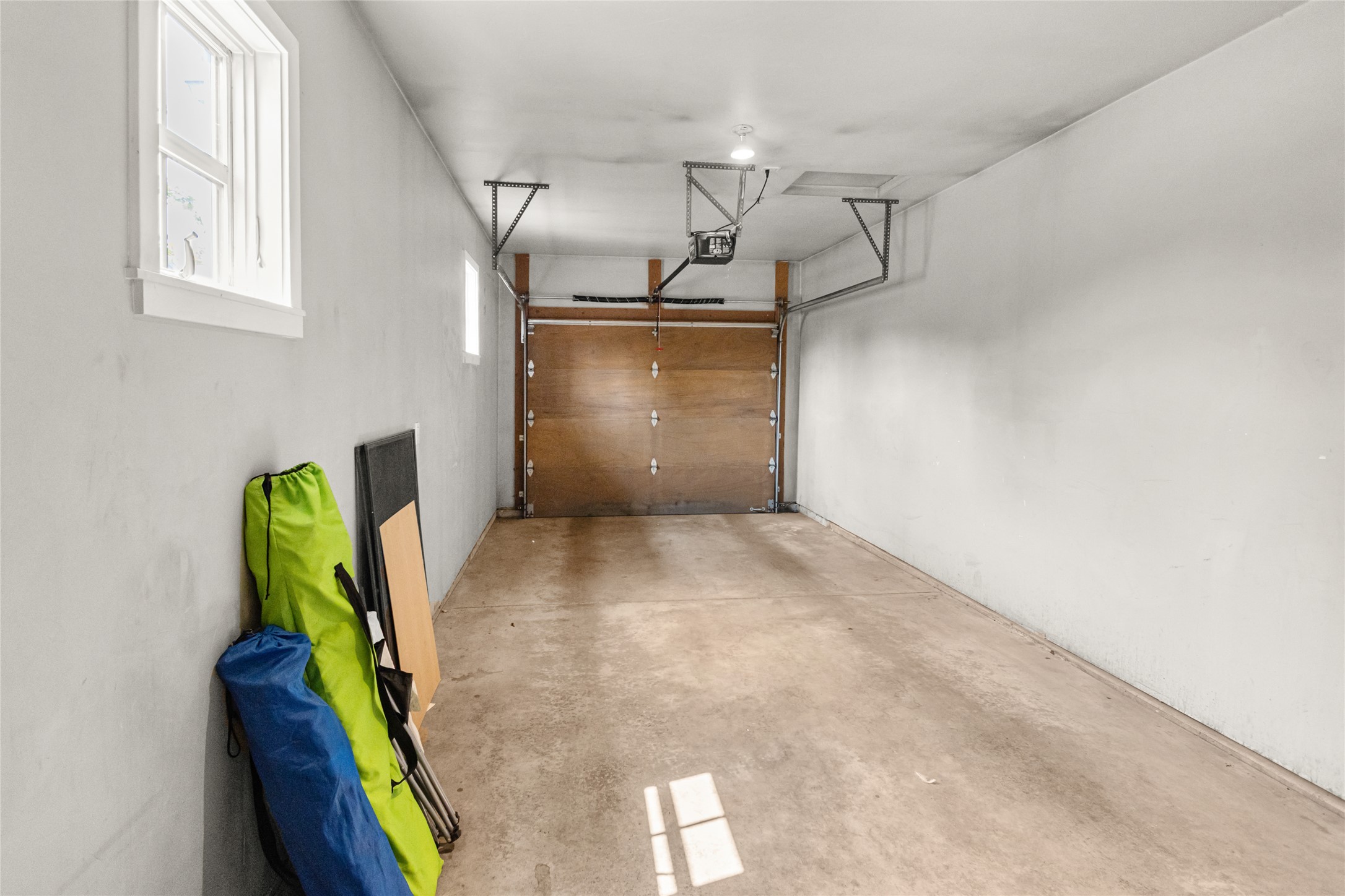 6300 Locarno Drive C Property Photo 28