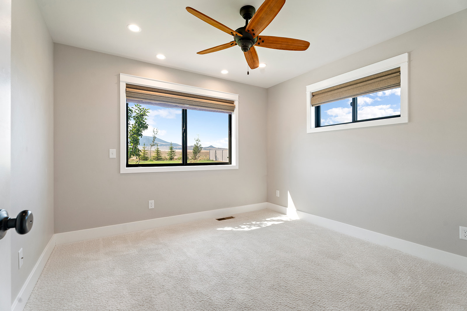 2256 Spring Wheat Loop Property Photo 27