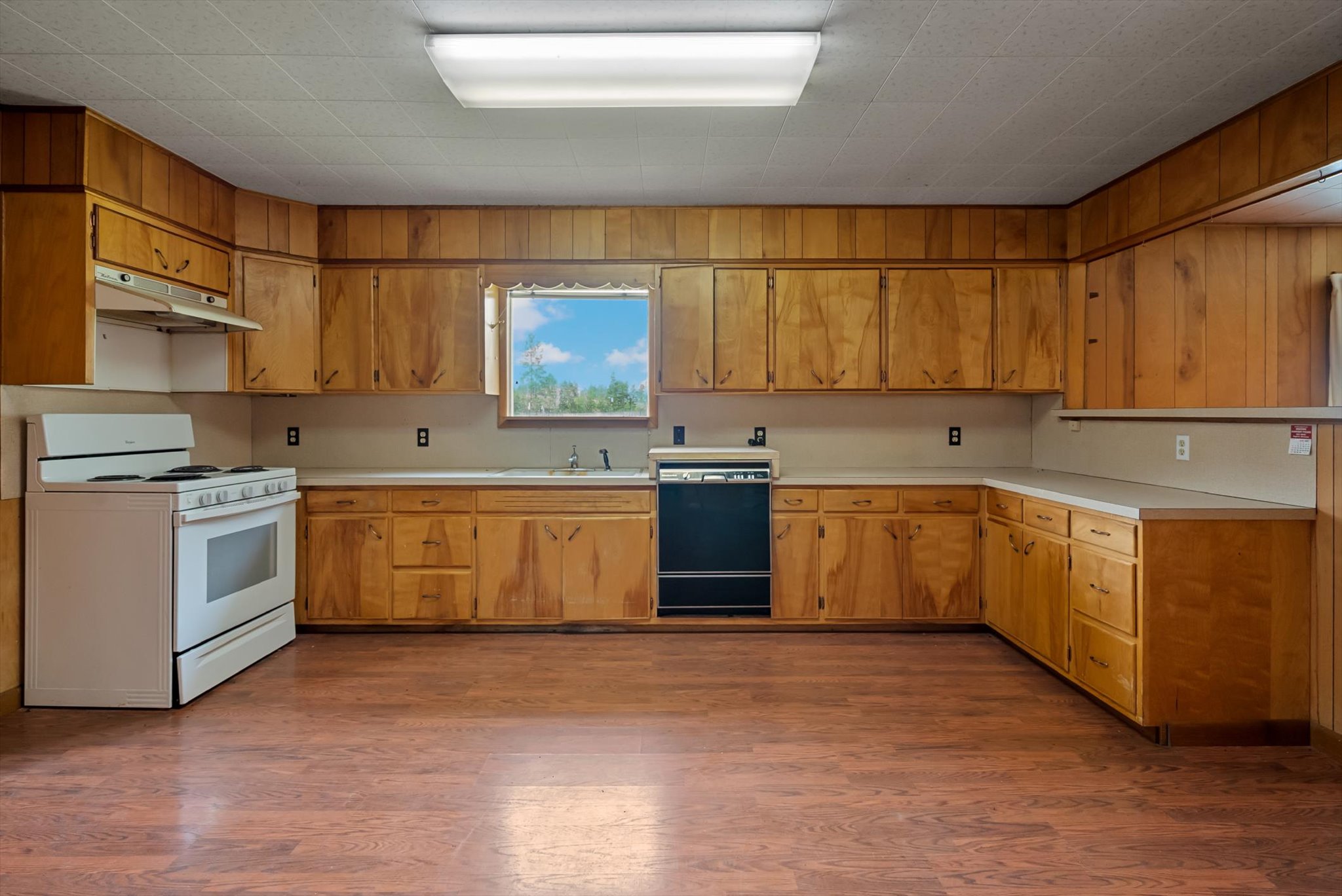 7240 Us Highway 2 E Property Photo 3
