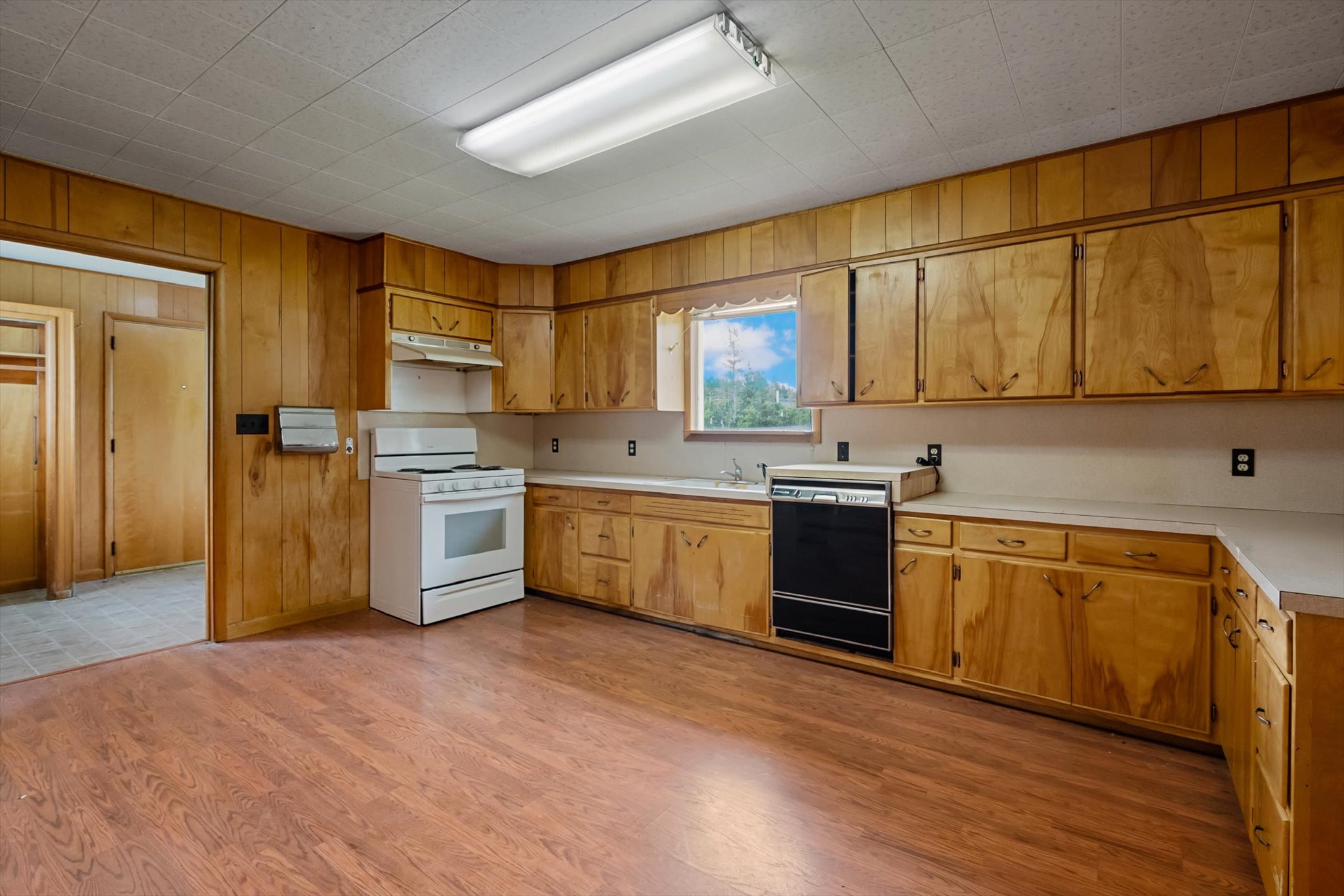 7240 Us Highway 2 E Property Photo 4
