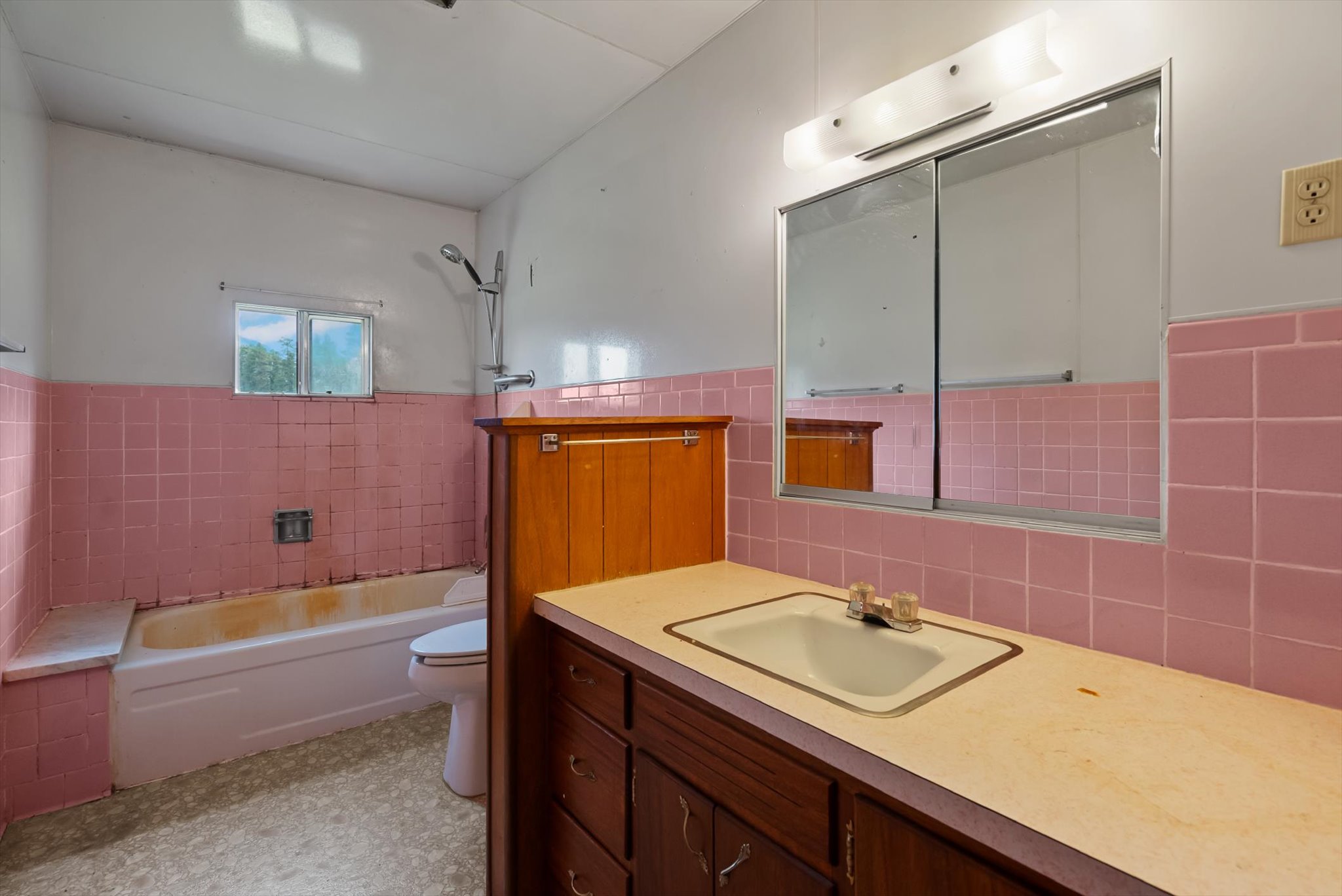 7240 Us Highway 2 E Property Photo 13