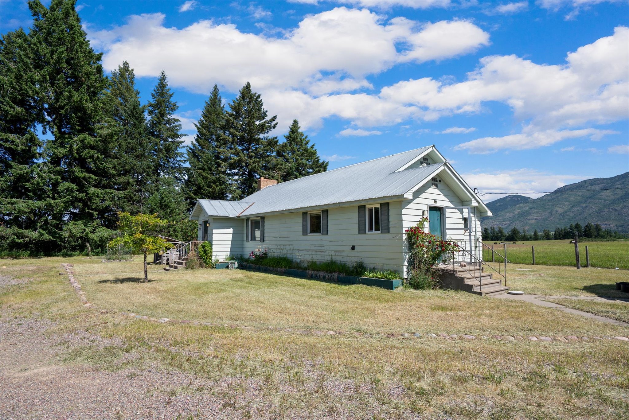 7240 Us Highway 2 E Property Photo 23
