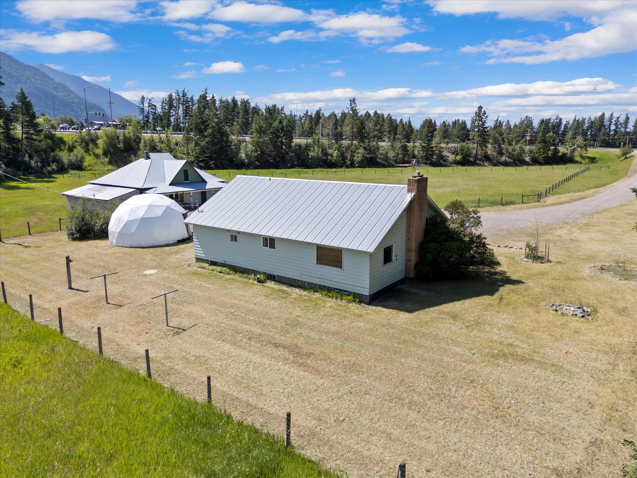 7240 Us Highway 2 E Property Photo 30