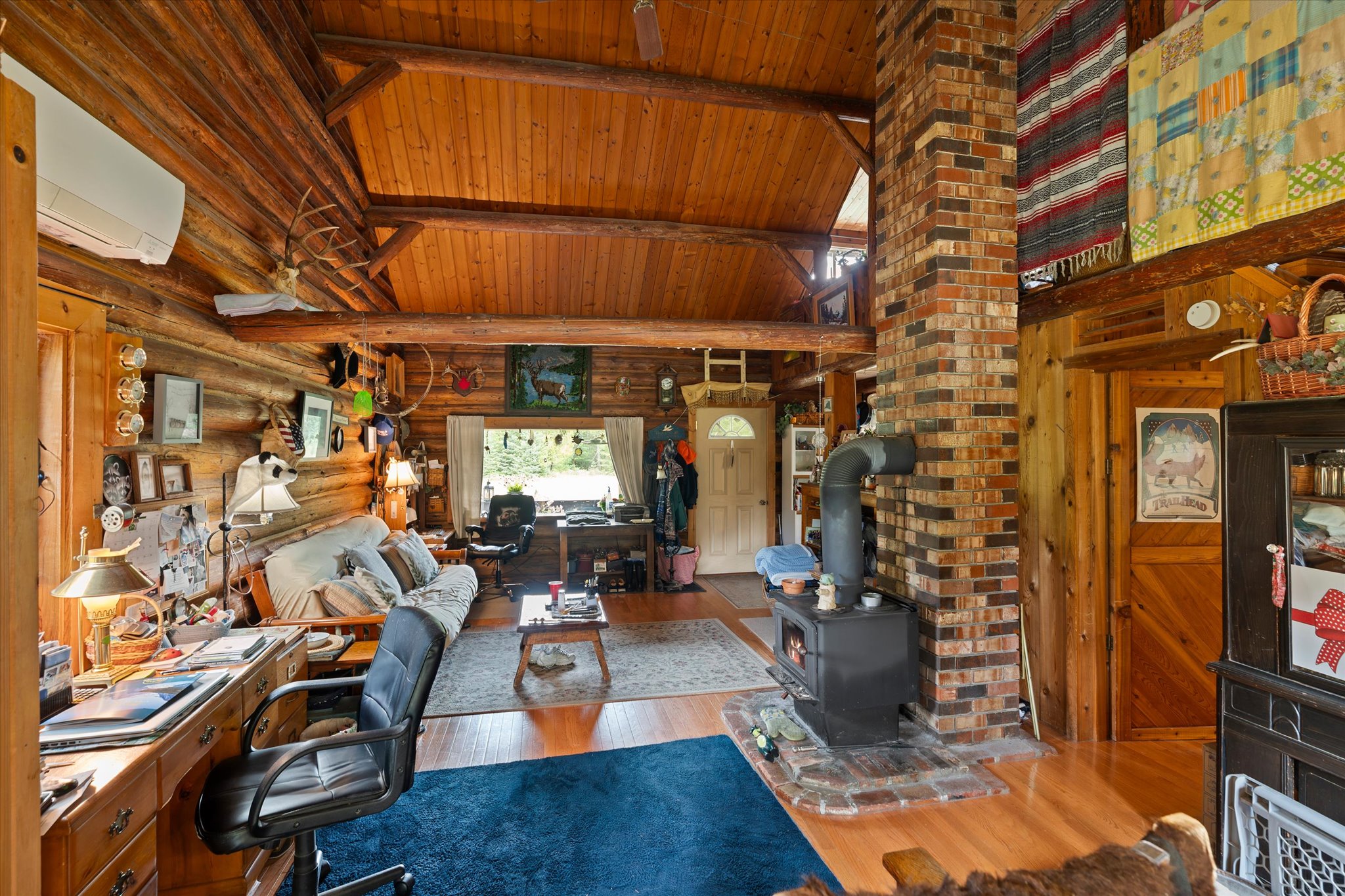 1041 Kern Road Property Photo 11