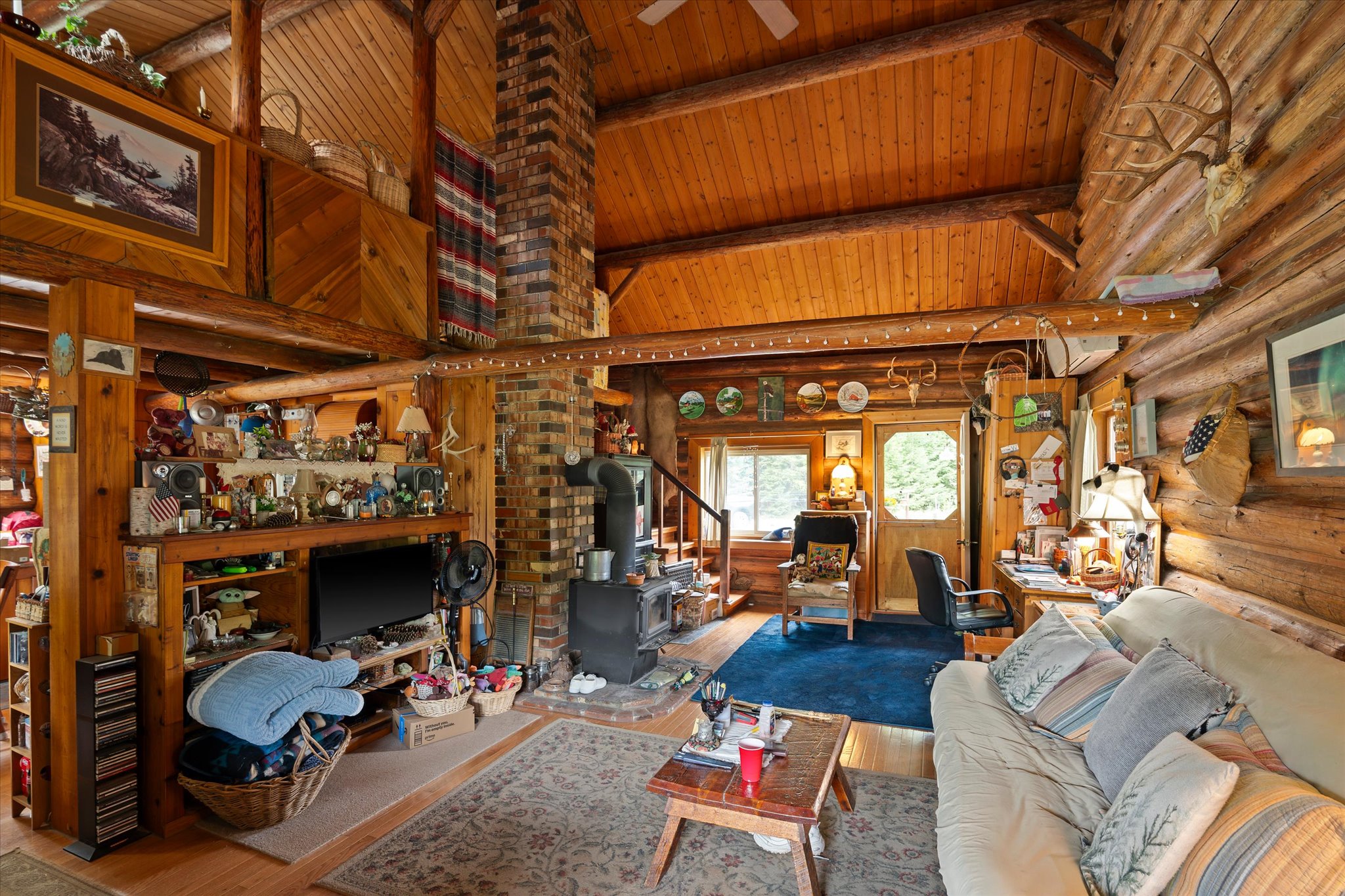 1041 Kern Road Property Photo 13