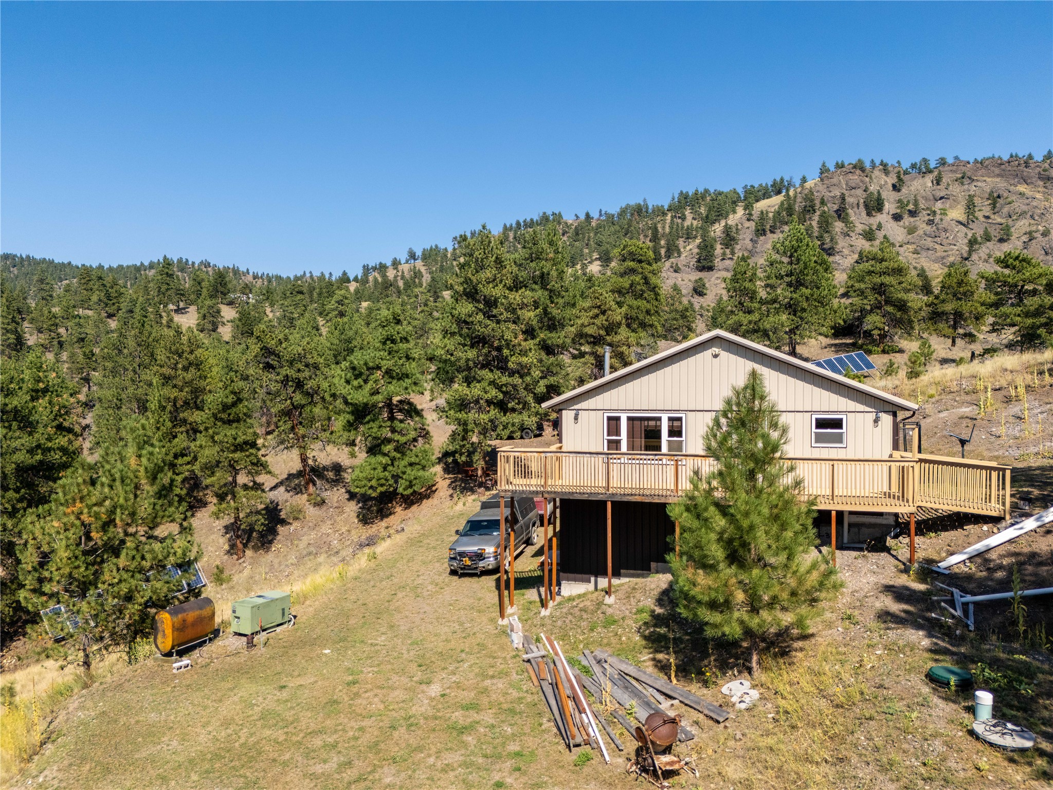 16 Loggers Lane Property Photo 15