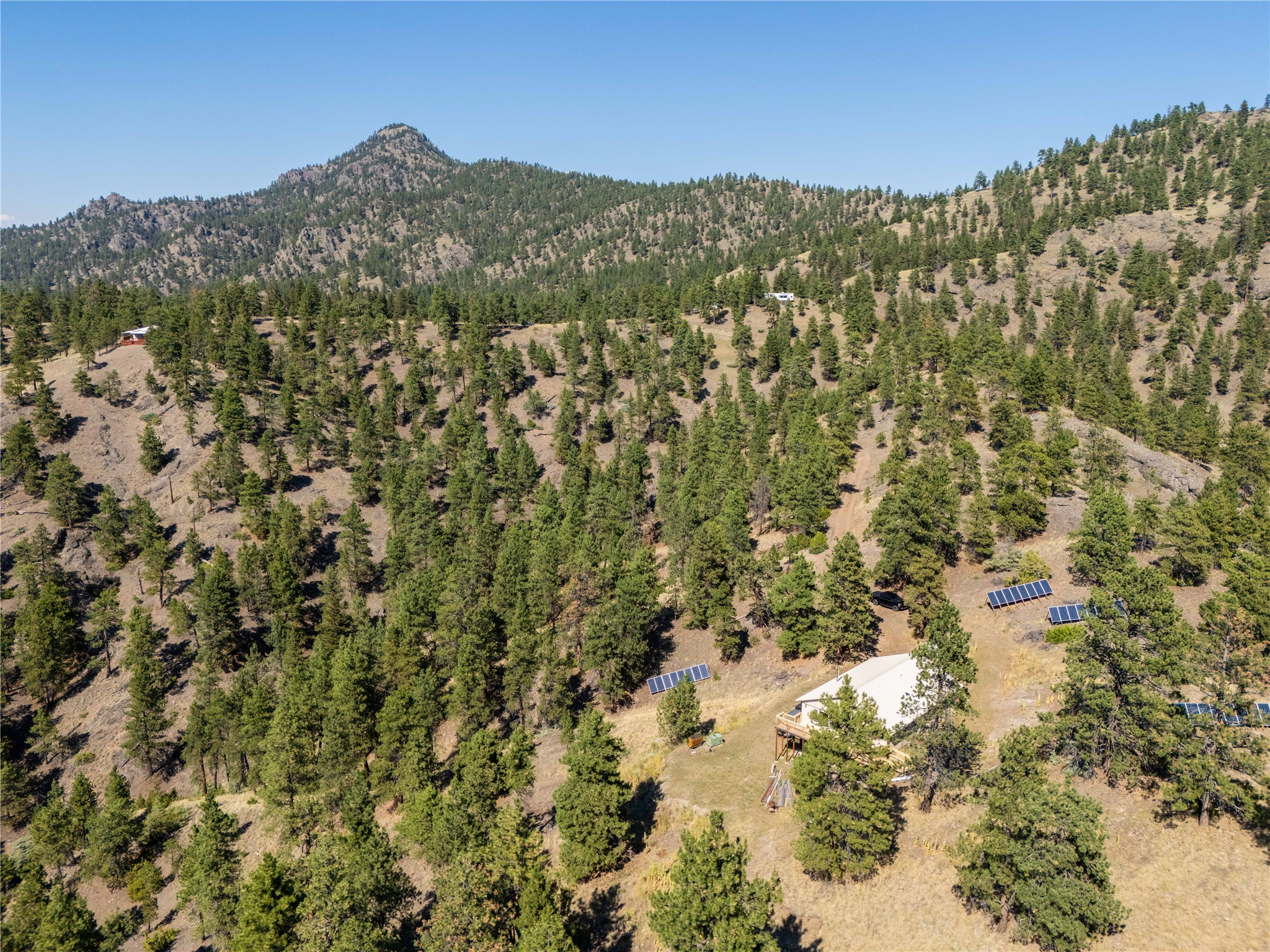 16 Loggers Lane Property Photo 29